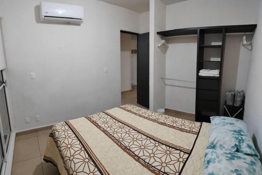 Three-Bedroom Apartment photo 1