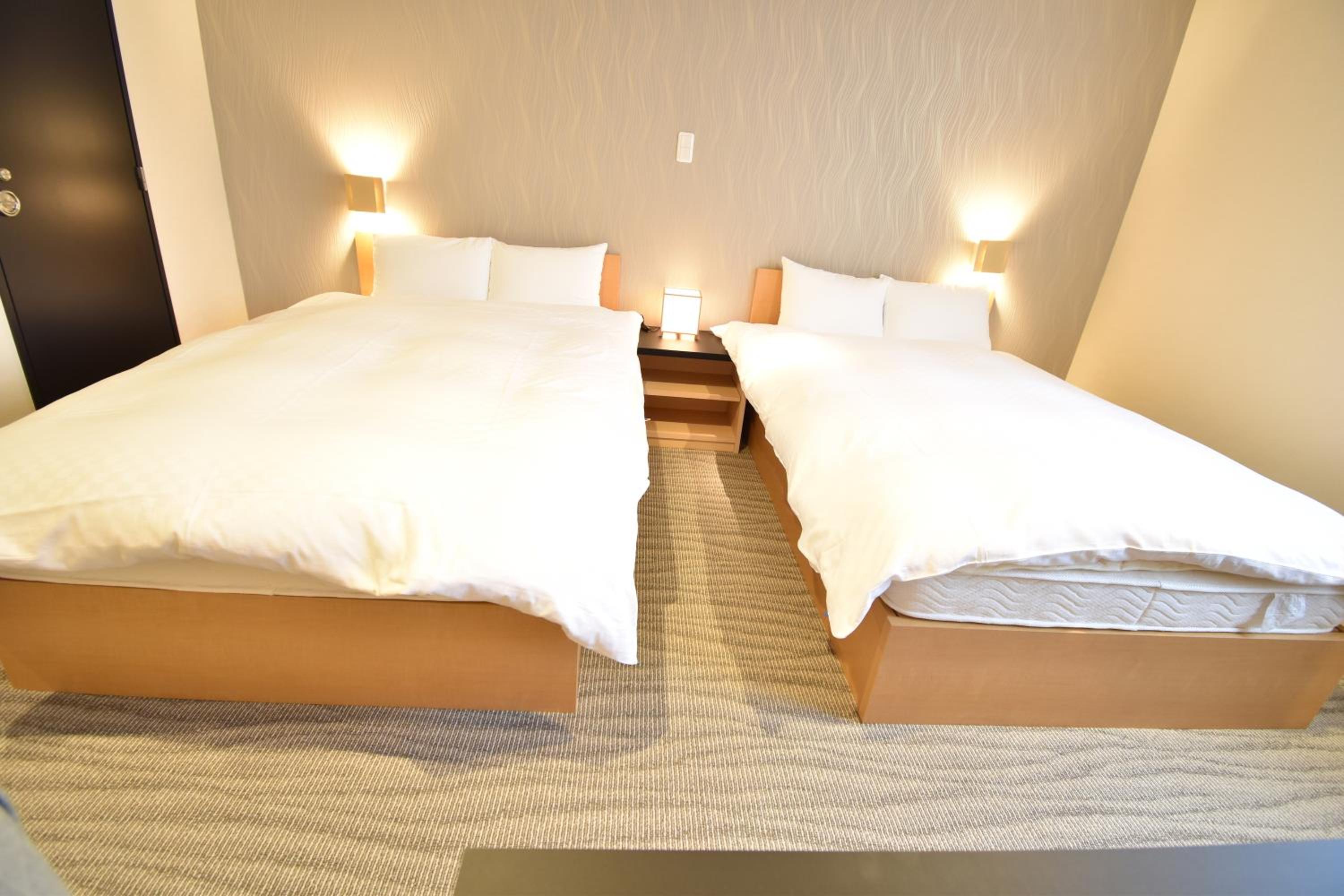 Superior Twin Room - Photo 8