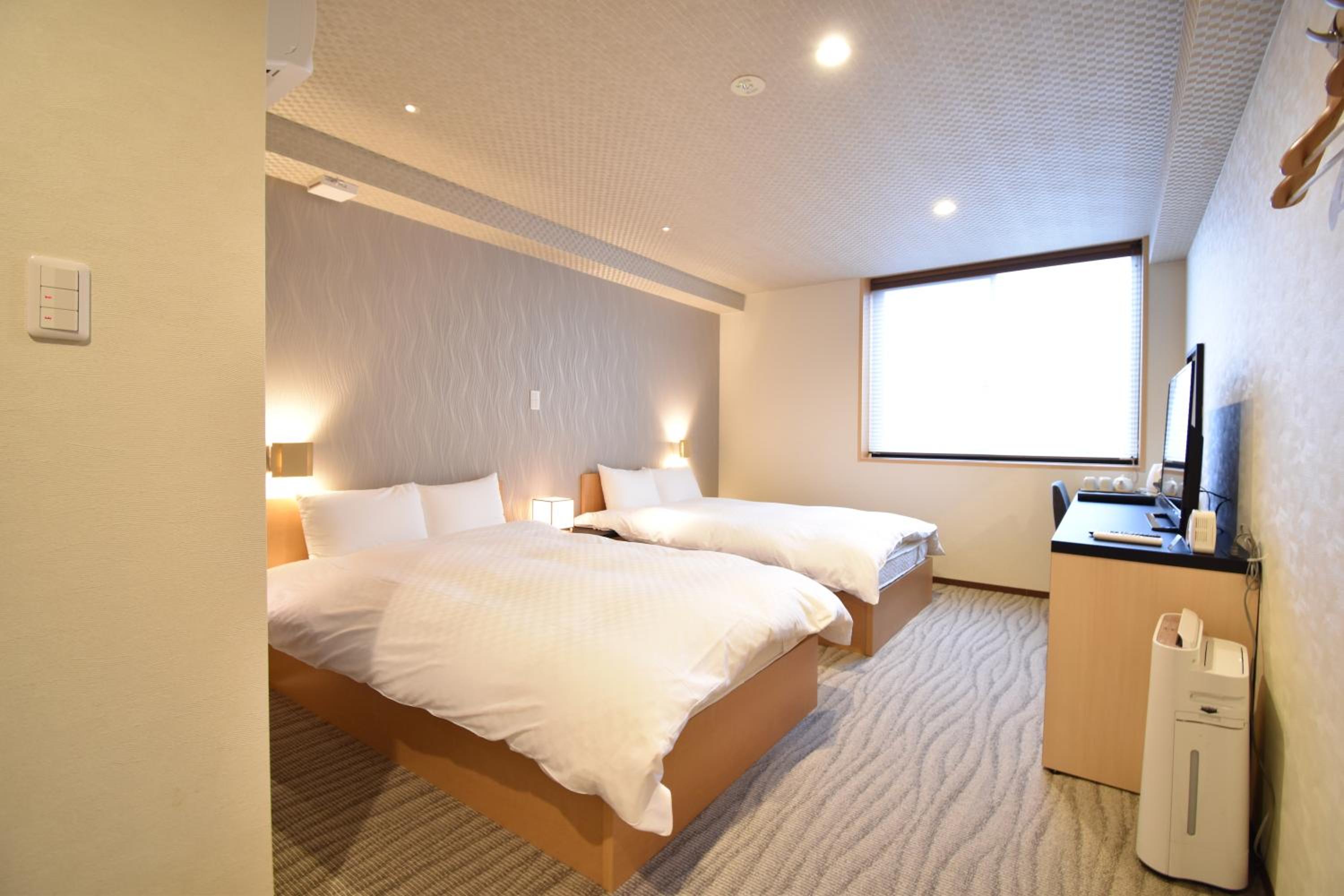 Superior Twin Room - Photo 1
