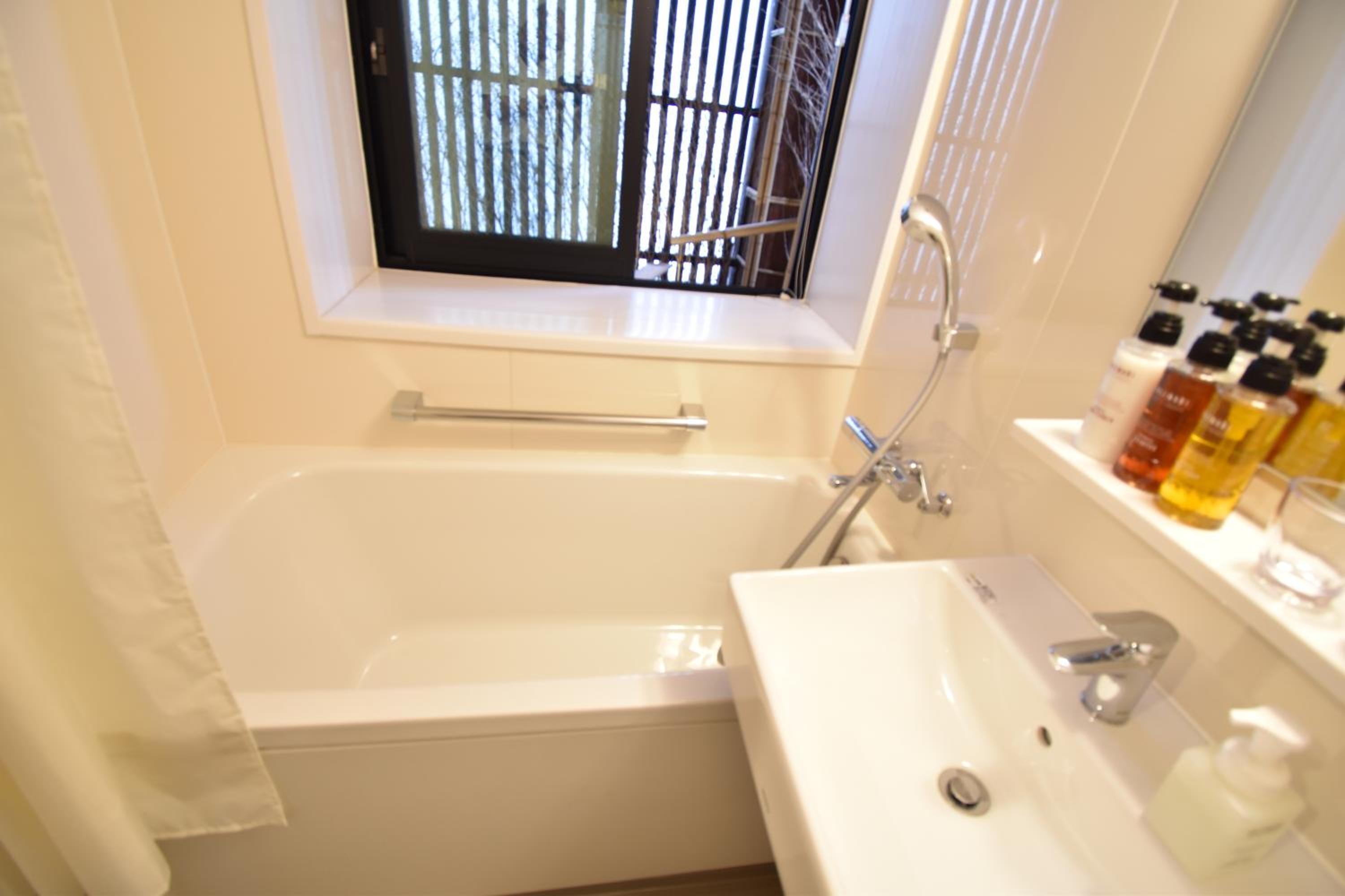 Superior Twin Room - Photo 4