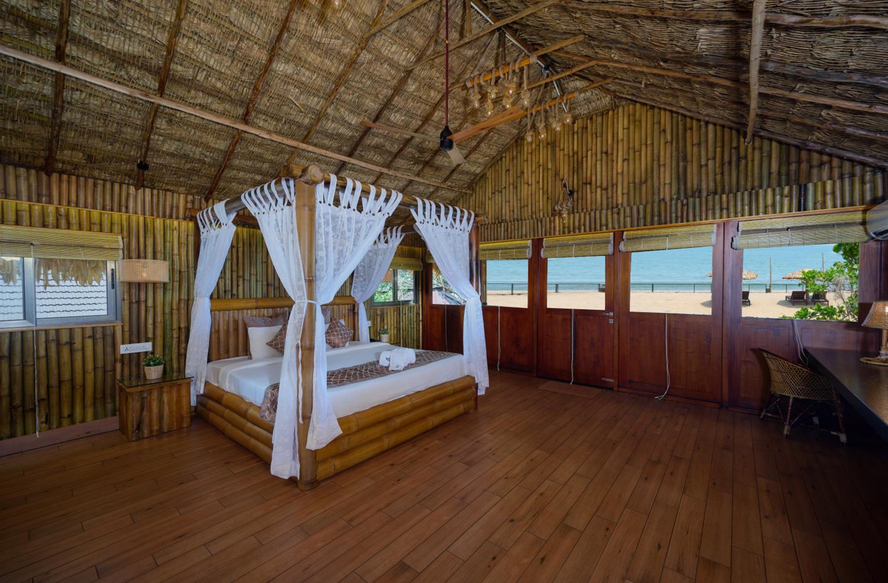 Beach view lux cottage with jaccuzzi - Photo 4