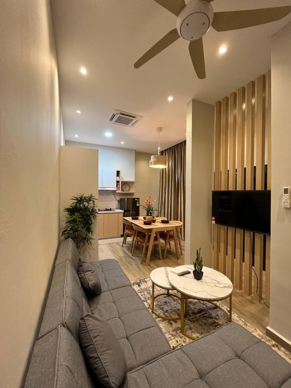 Three-Bedroom House photo 1