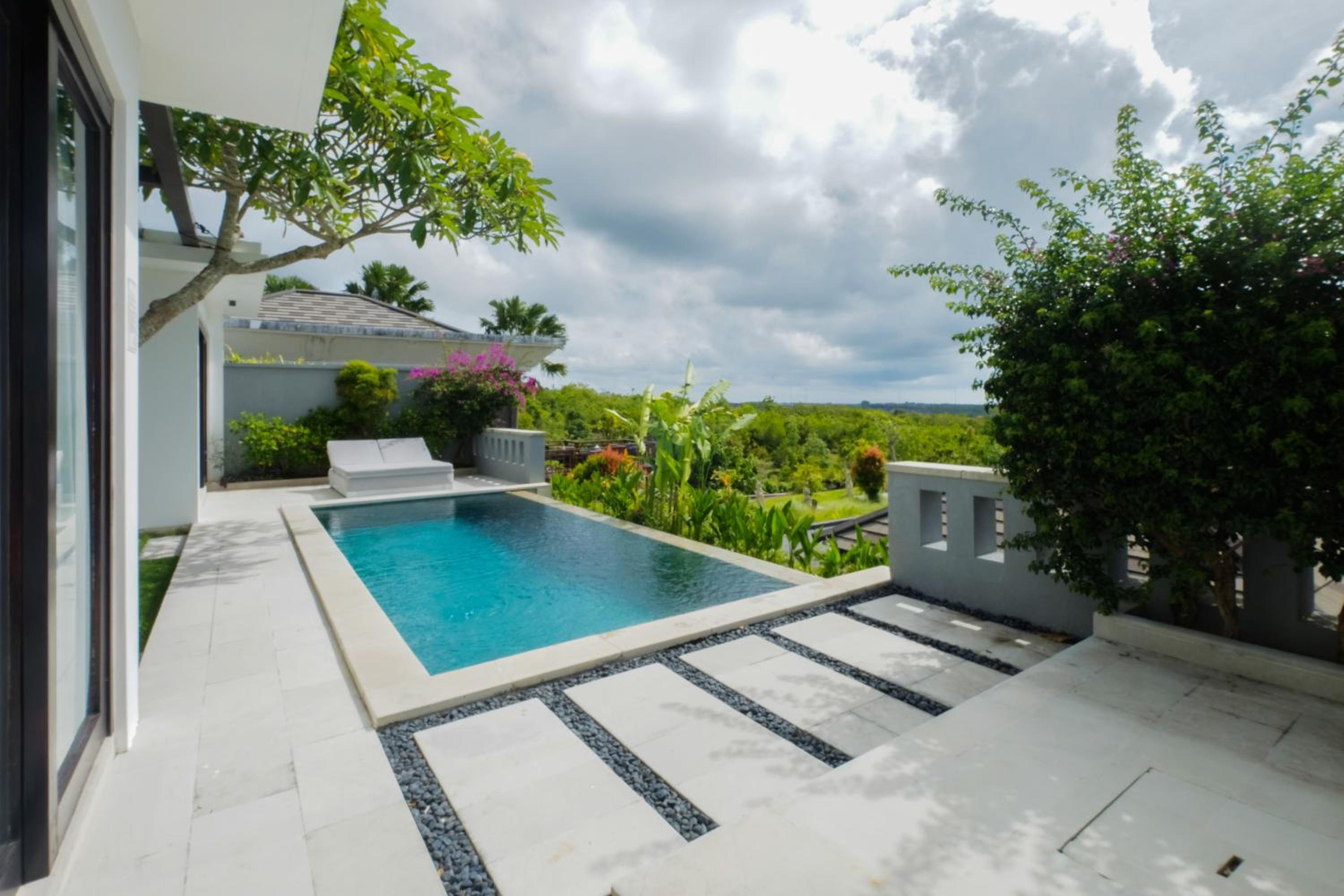 Two-Bedroom Ocean View Villa with Free Benefits photo 3