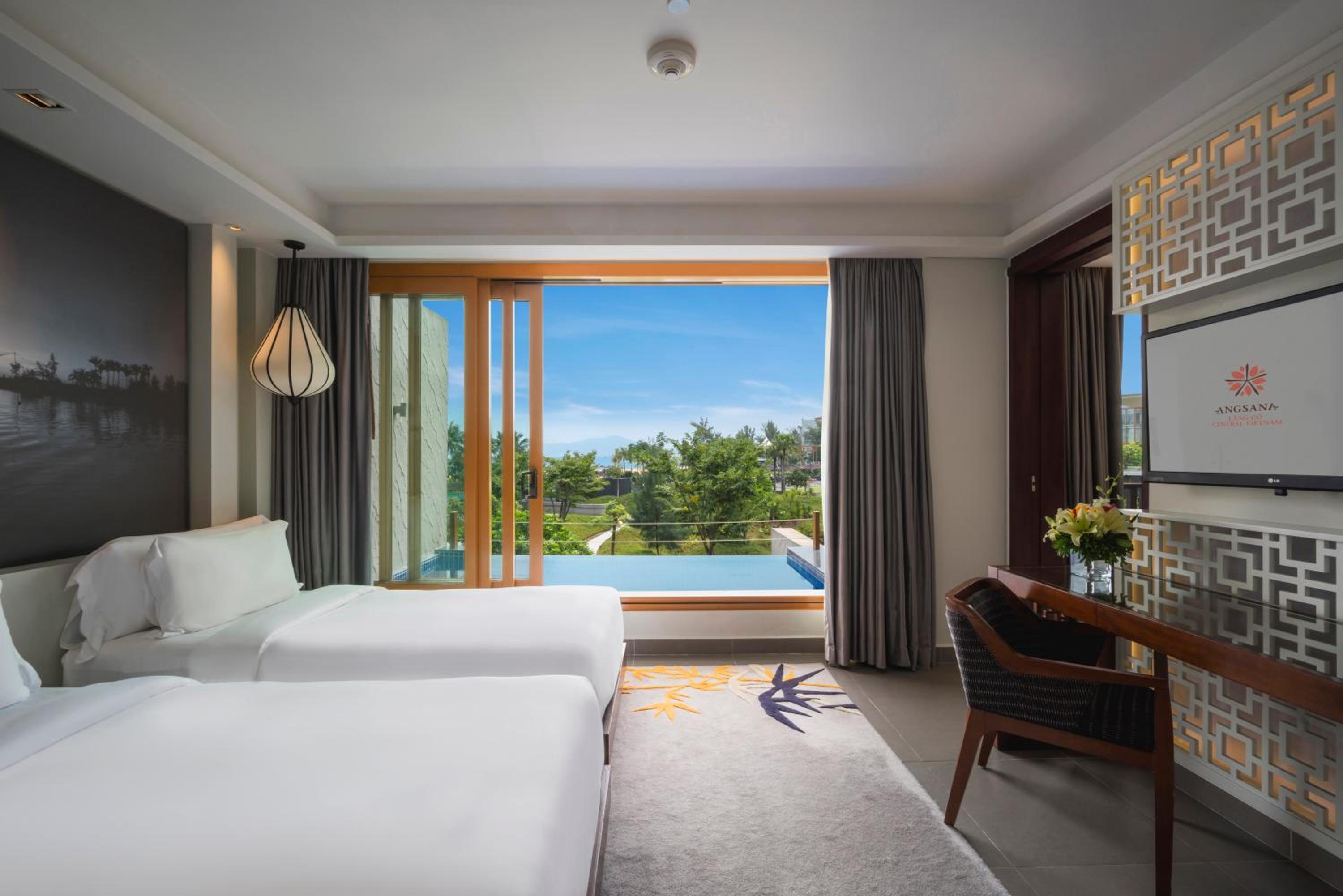 Junior Twin Suite with Seaview and Private Pool