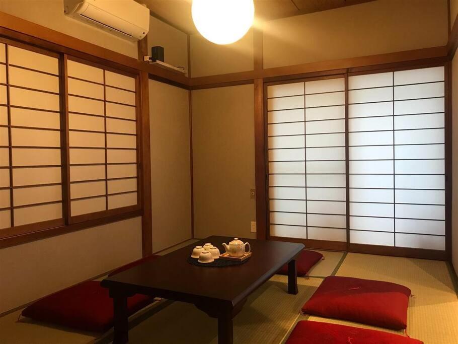 Three-Bedroom Apartment photo 1