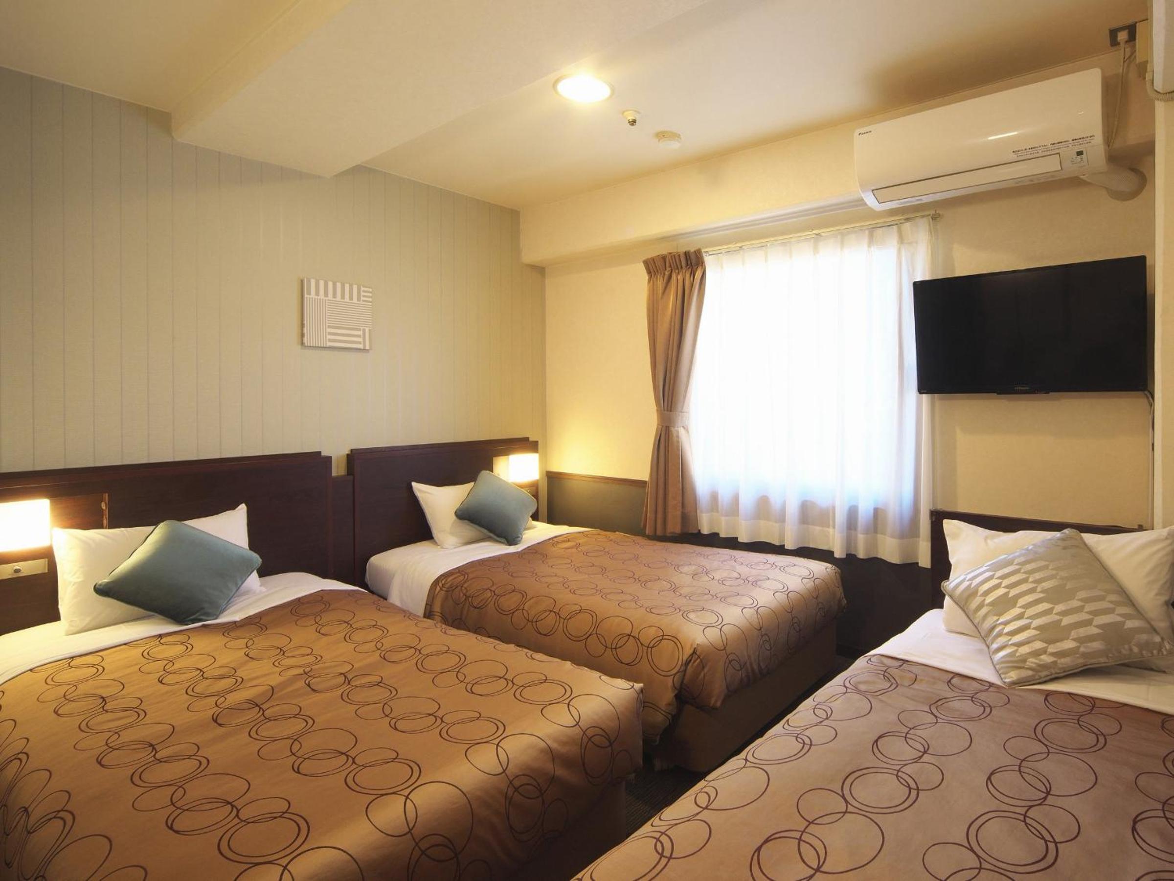 Triple Room - Smoking