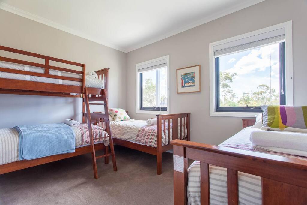 Four-Bedroom House photo 1
