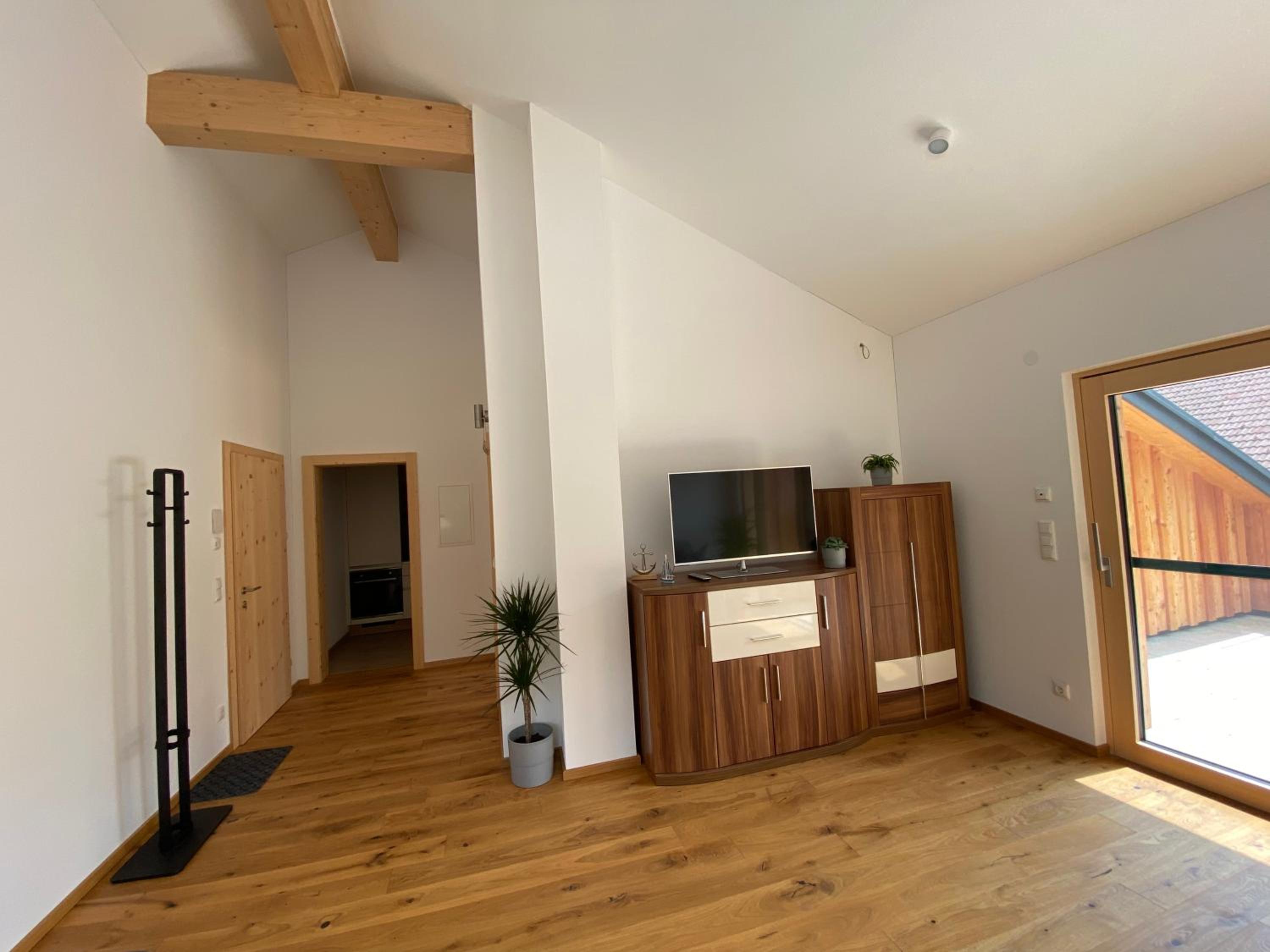 Deluxe Junior Suite photo 3