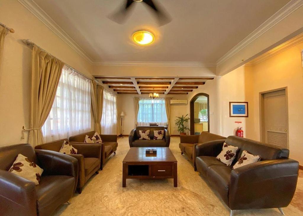 Tiara Villa – 5 Bedroom photo 2
