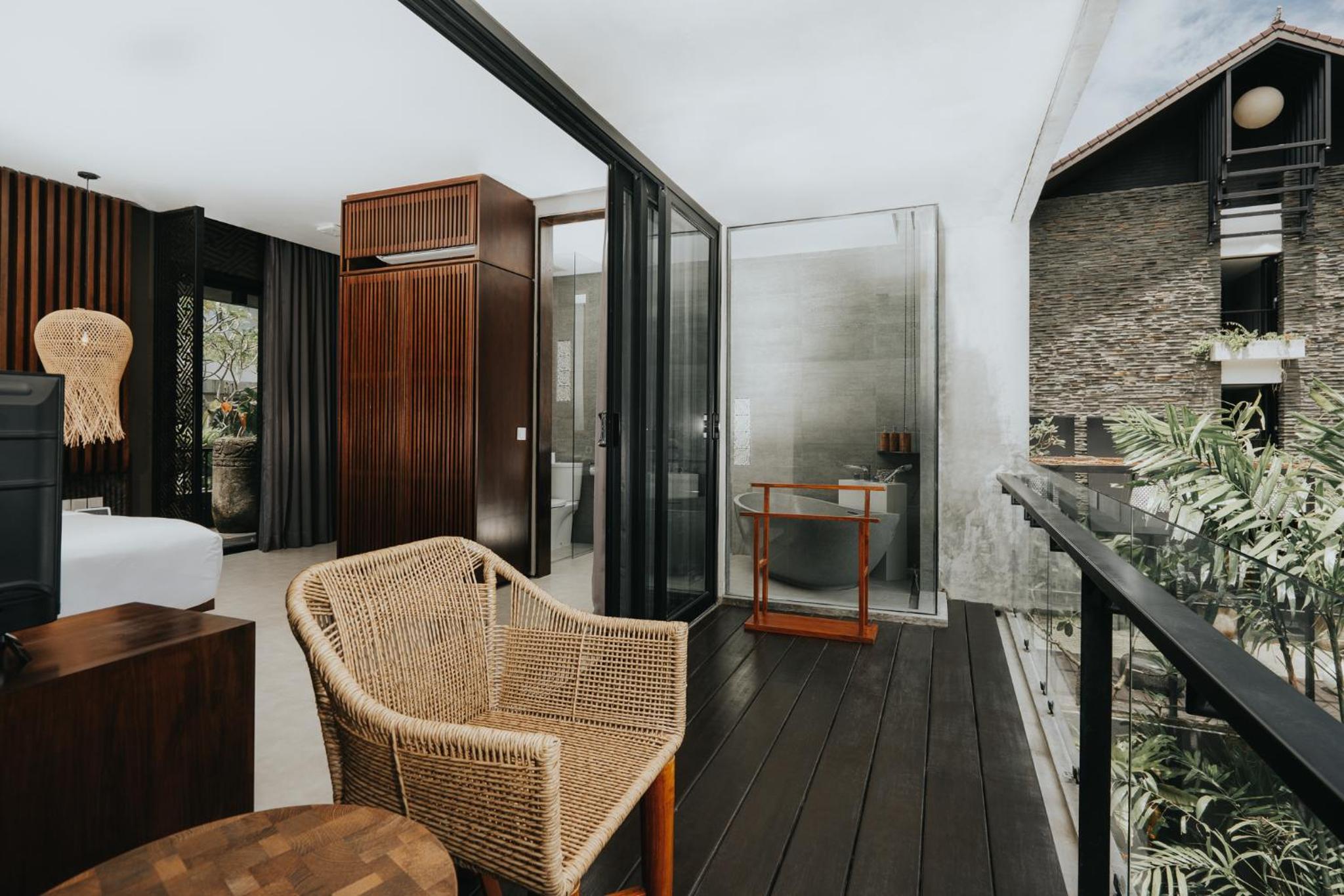 Two Storey Two-Bedroom Pool Villa - Photo 4