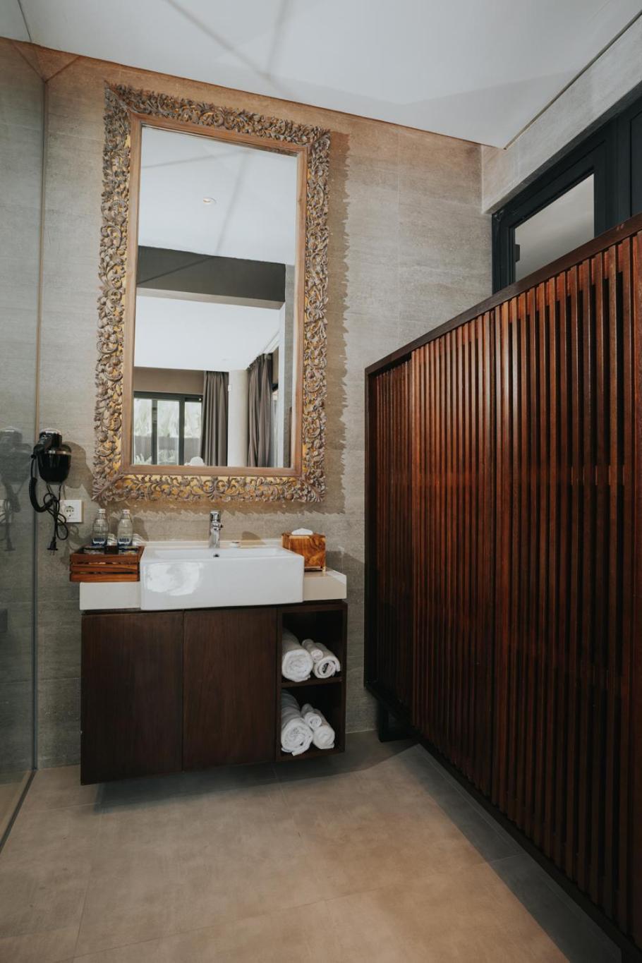 Two Storey Two-Bedroom Pool Villa - Photo 2