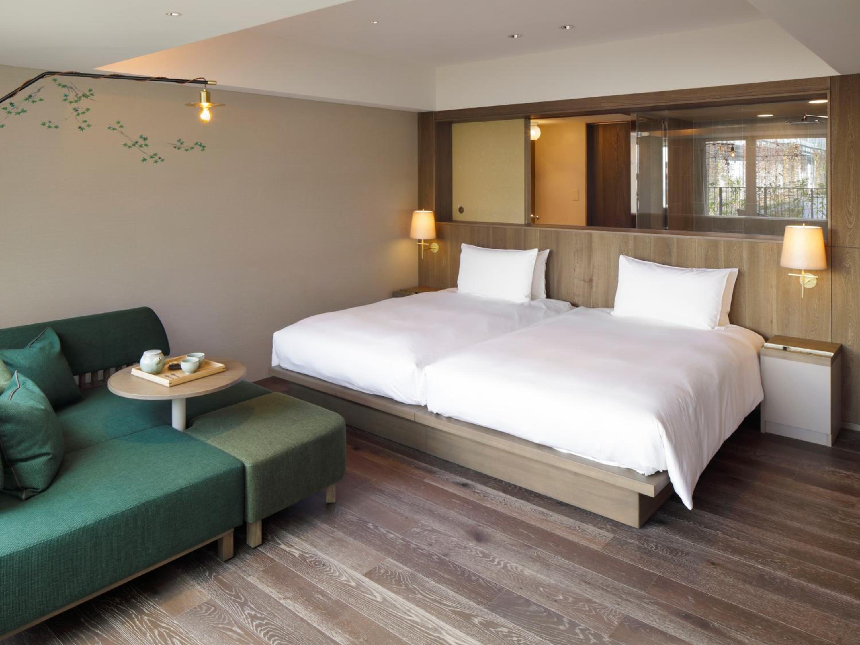 Twin Room with Garden View and Terrace with Lounge Access - Photo 20