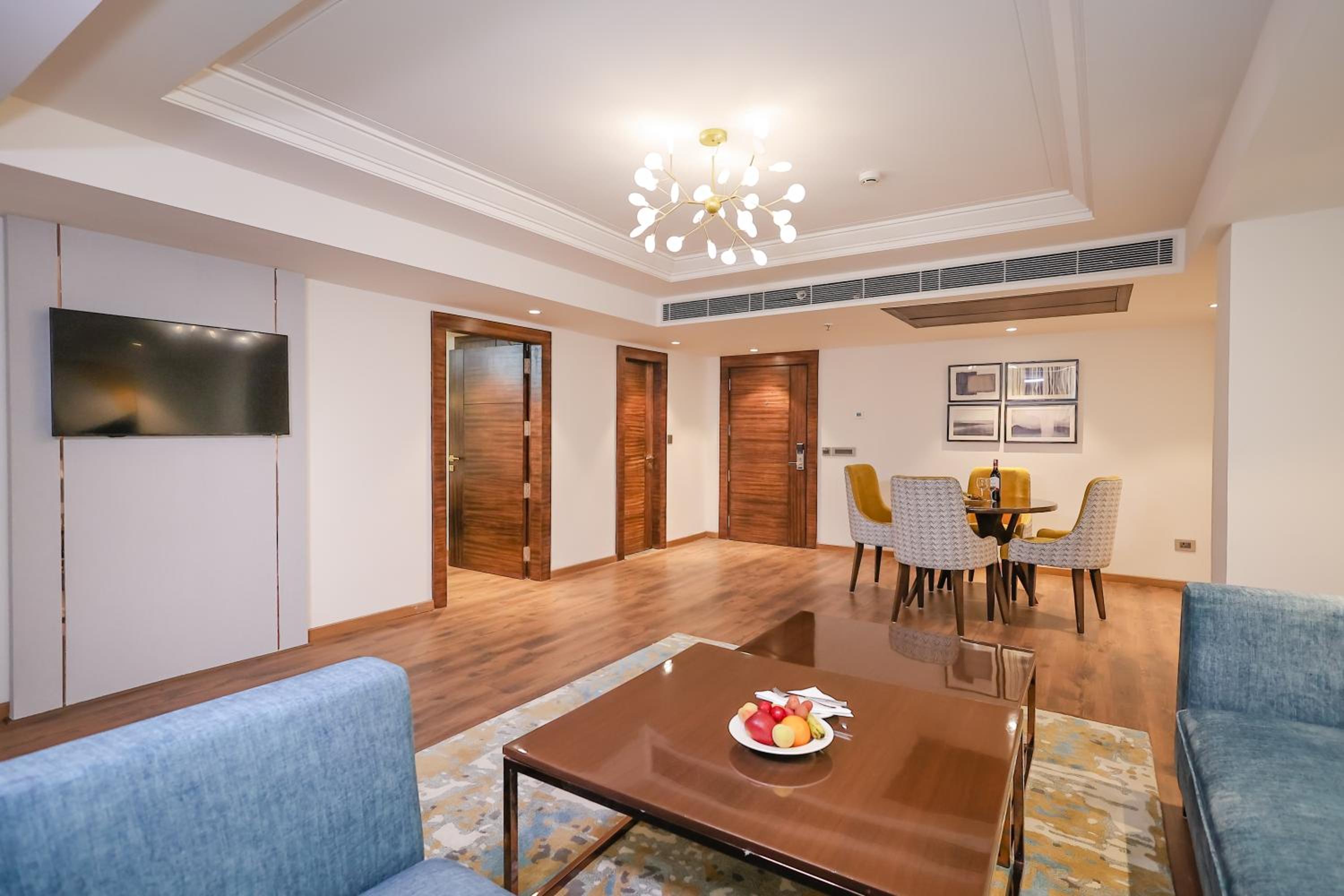 Premium Suite - Enjoy Happy Hours with 2+1 offer Timing - 3 pm - 7 Pm