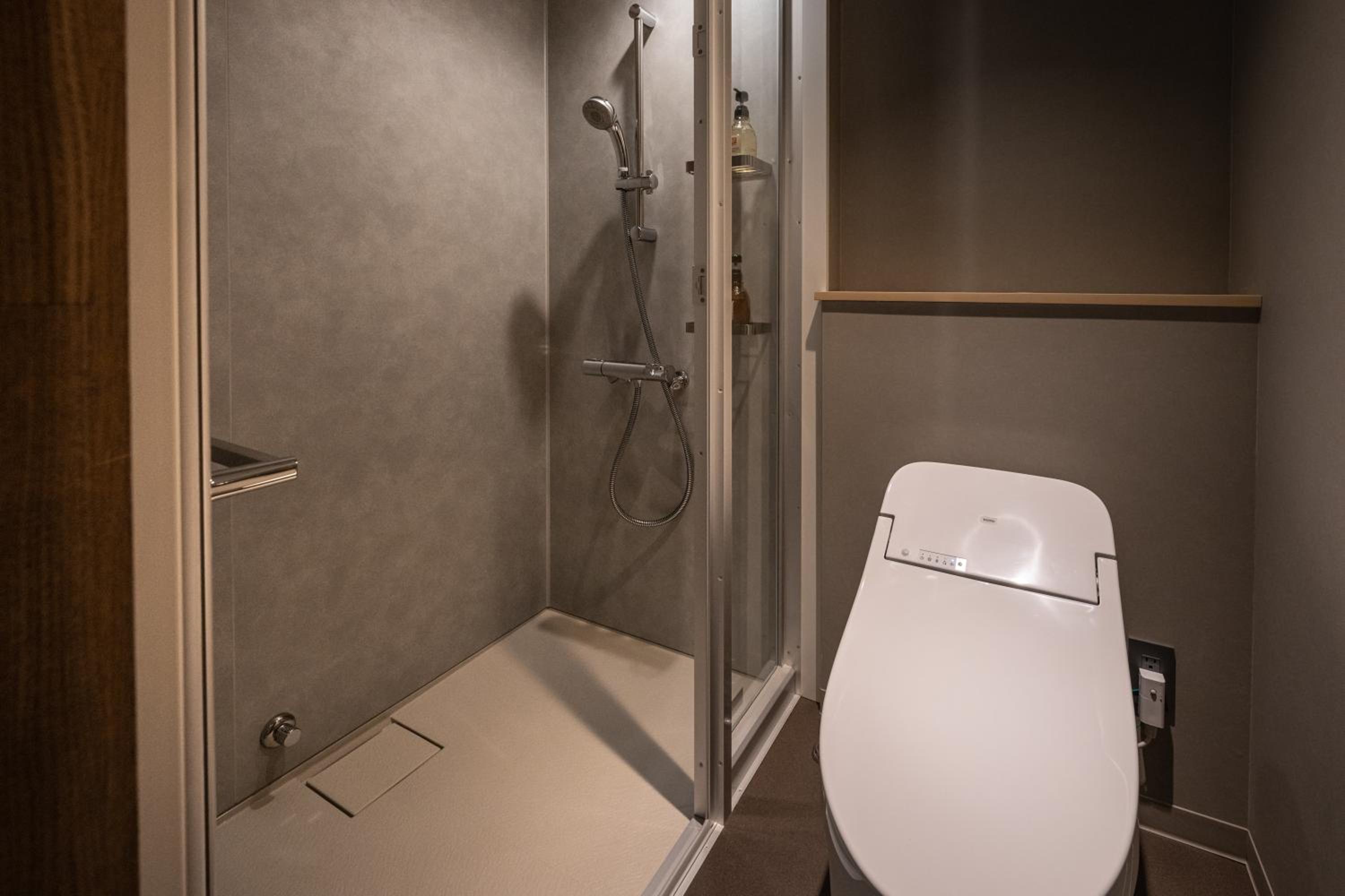 Double Room - Non-Smoking  - Photo 2
