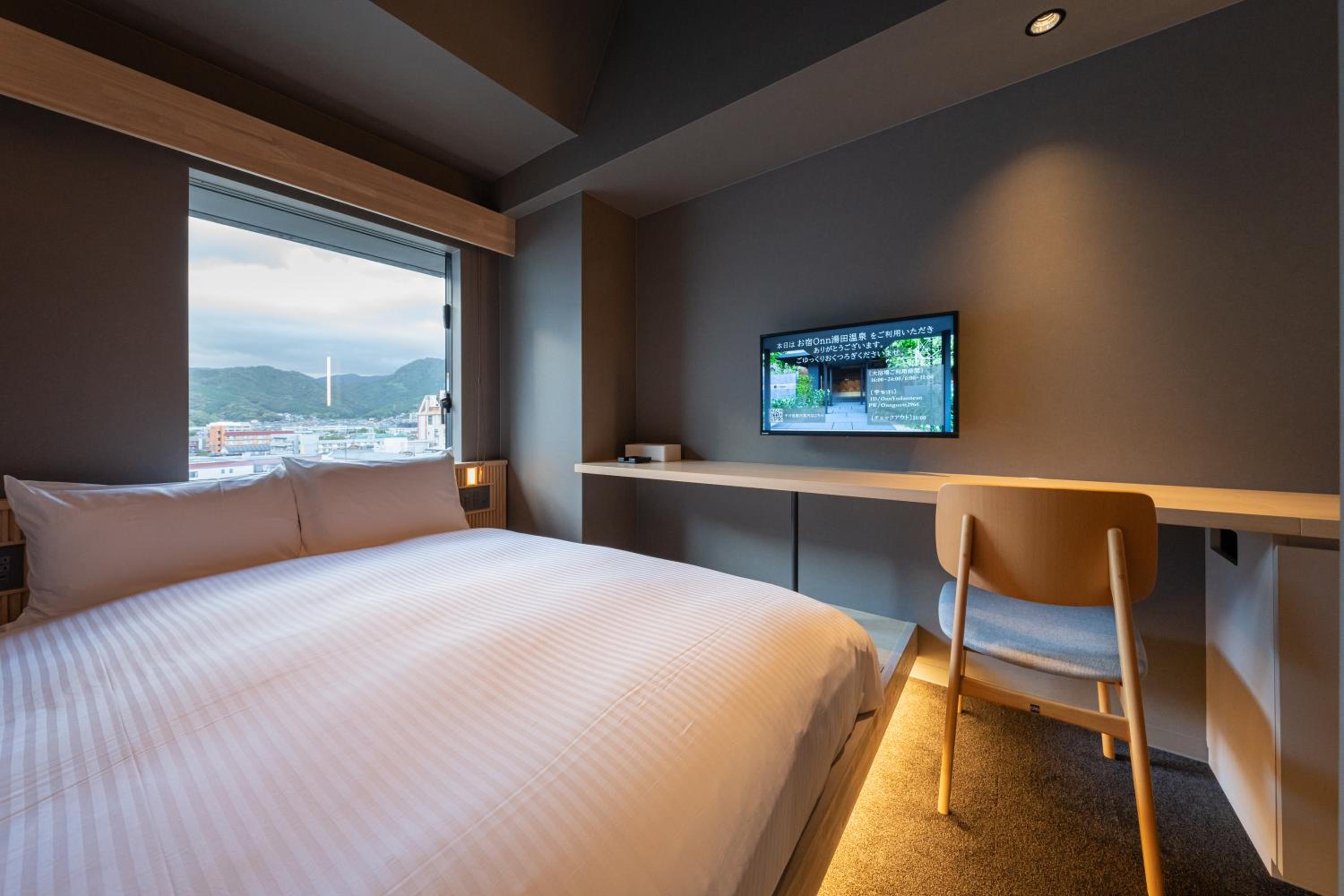 Double Room - Non-Smoking  - Photo 3