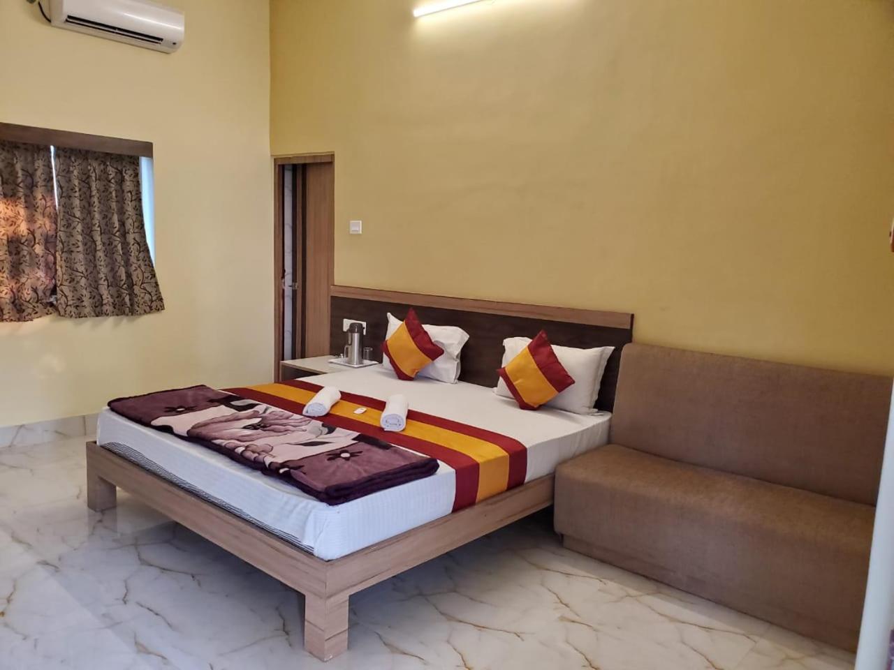 Double Room with Garden View - Photo 4