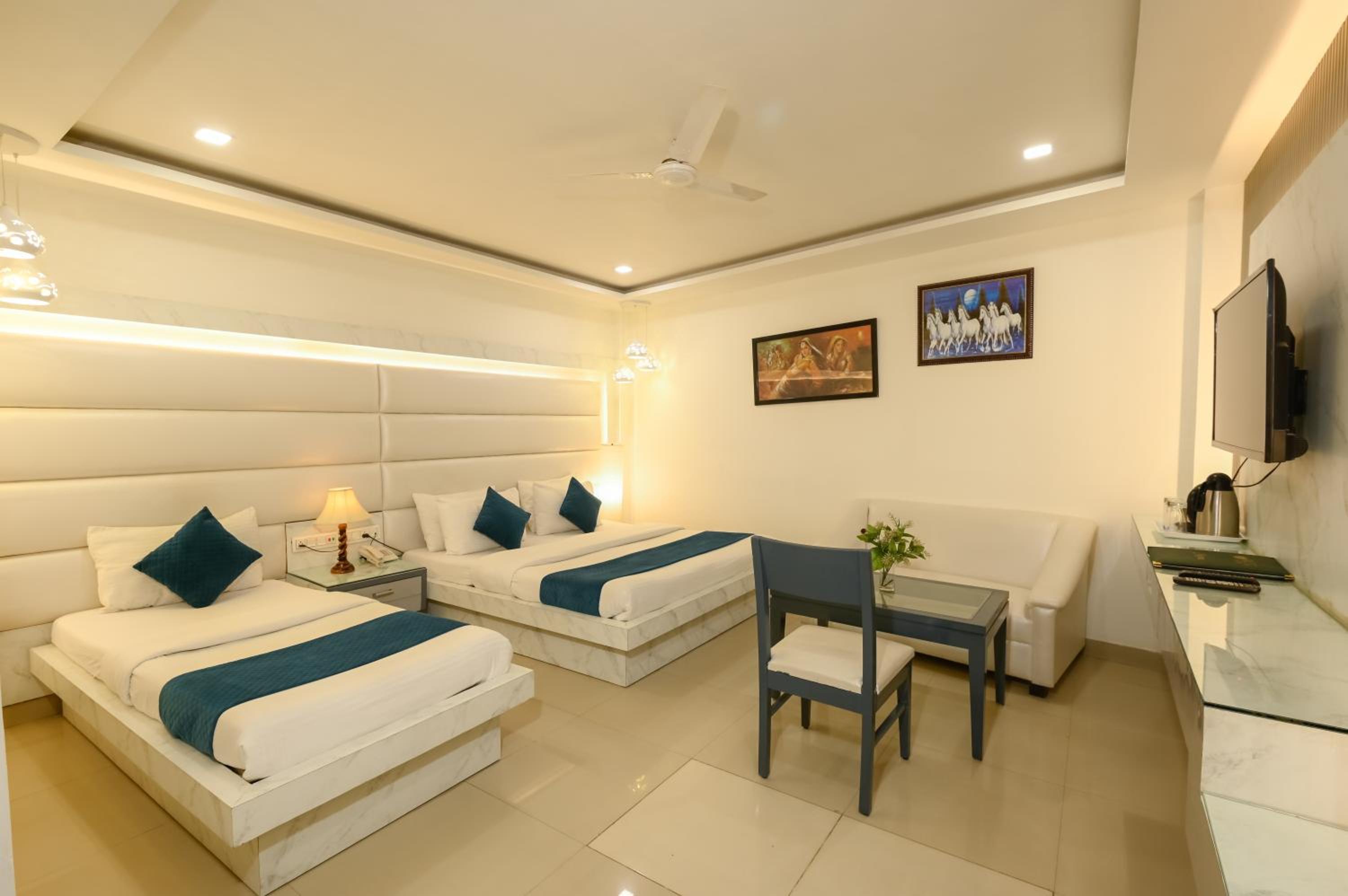 Premium Triple Room  photo 1