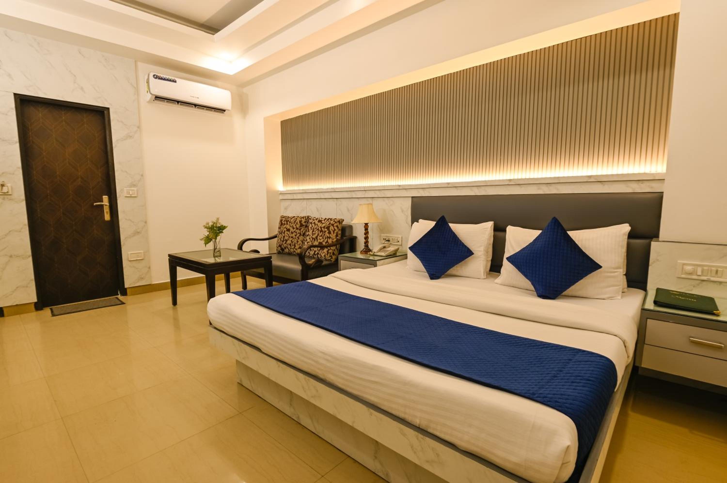 Executive Room photo 1