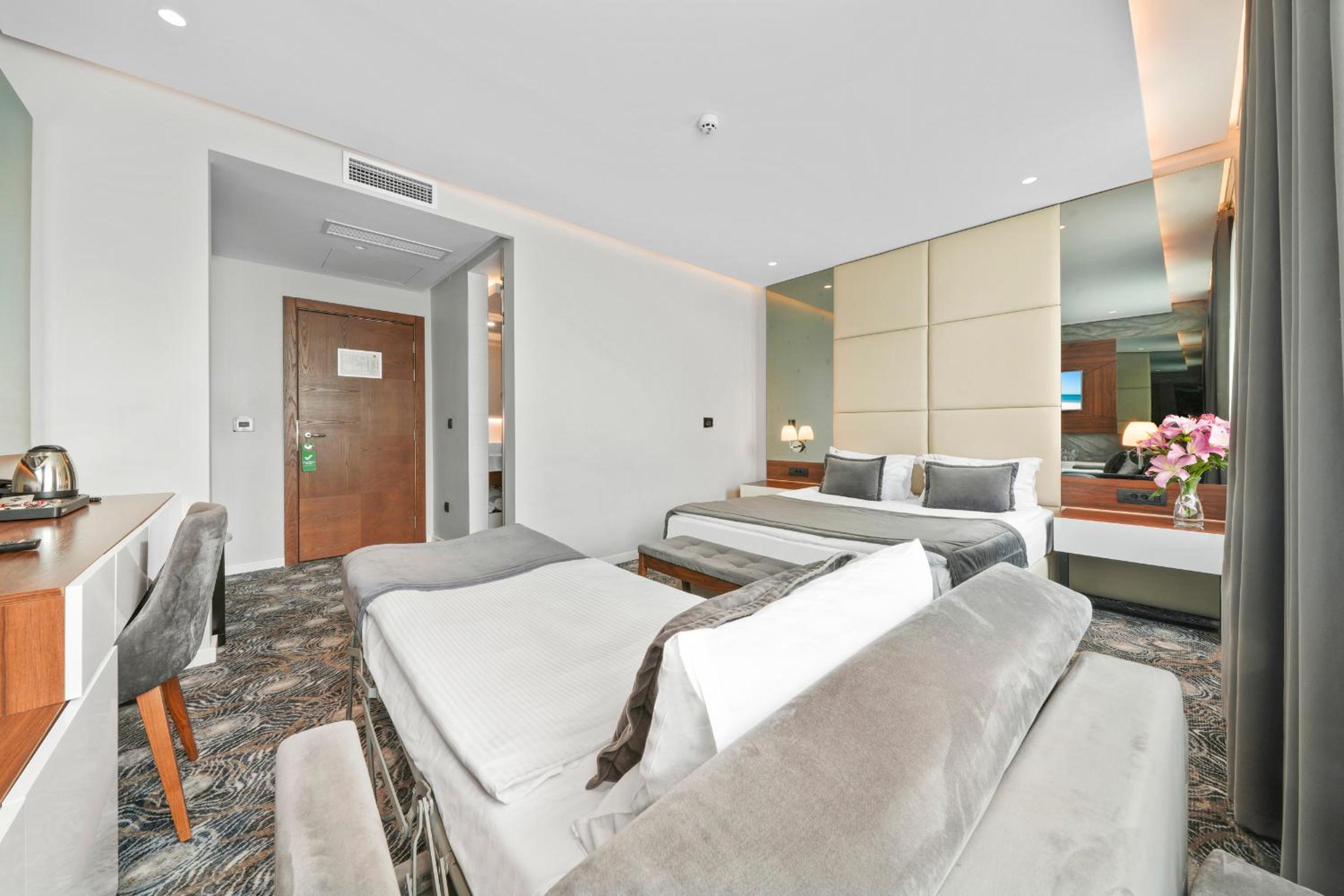 Family Room with Free Parking photo 3