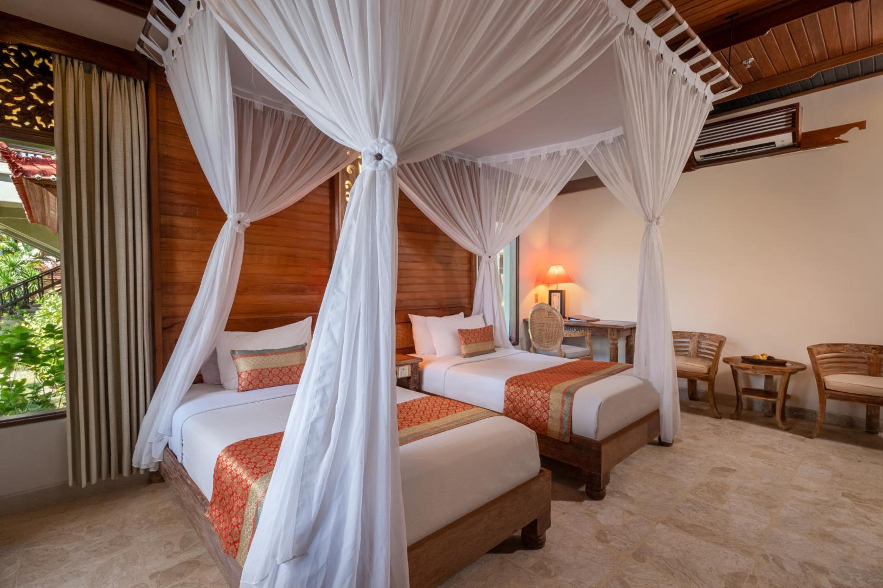 Deluxe Bungalow - Photo 3