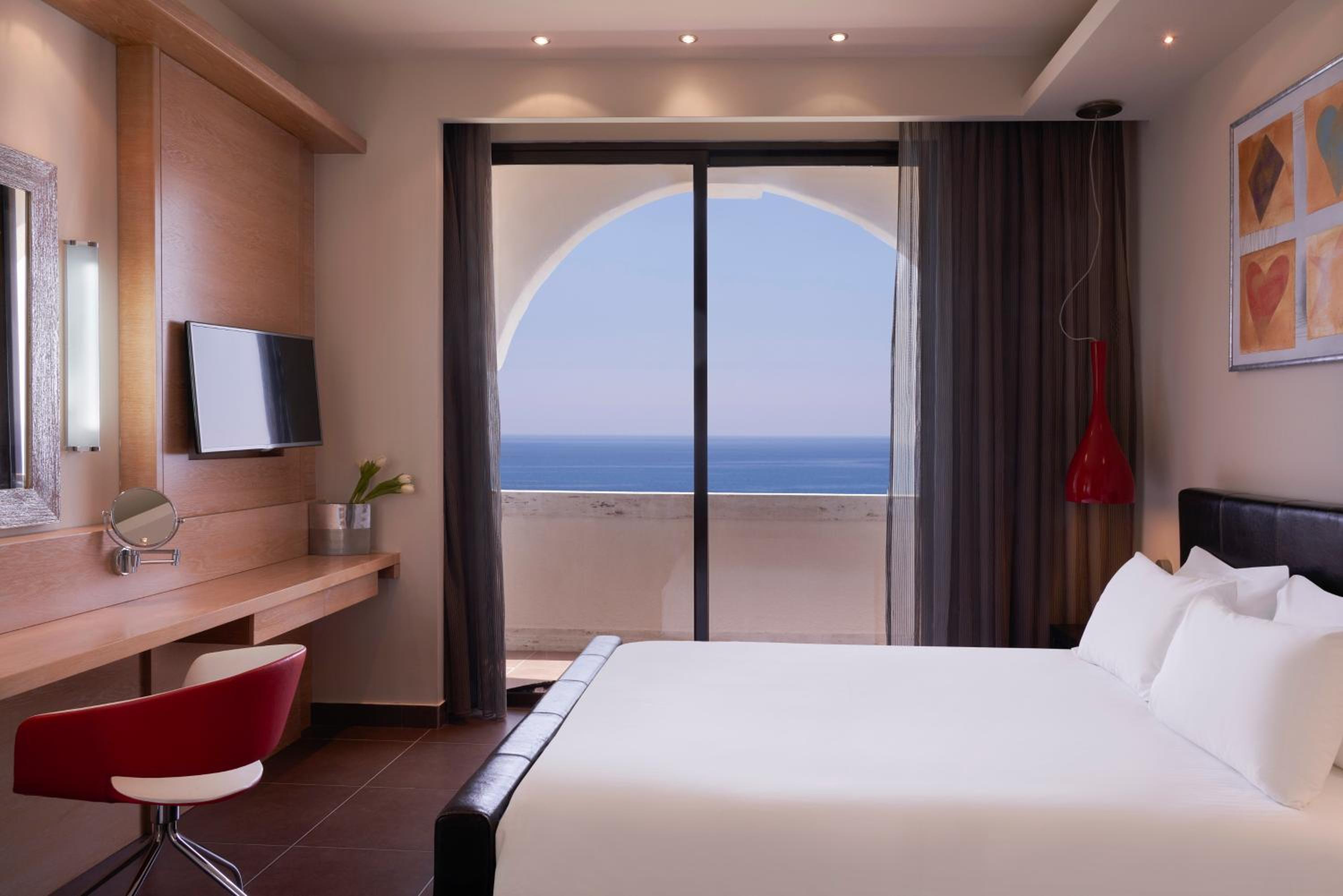 Suite with Sea View - Photo 1