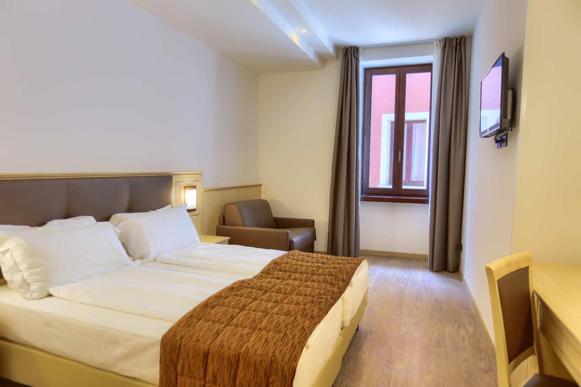 Triple Room photo 3