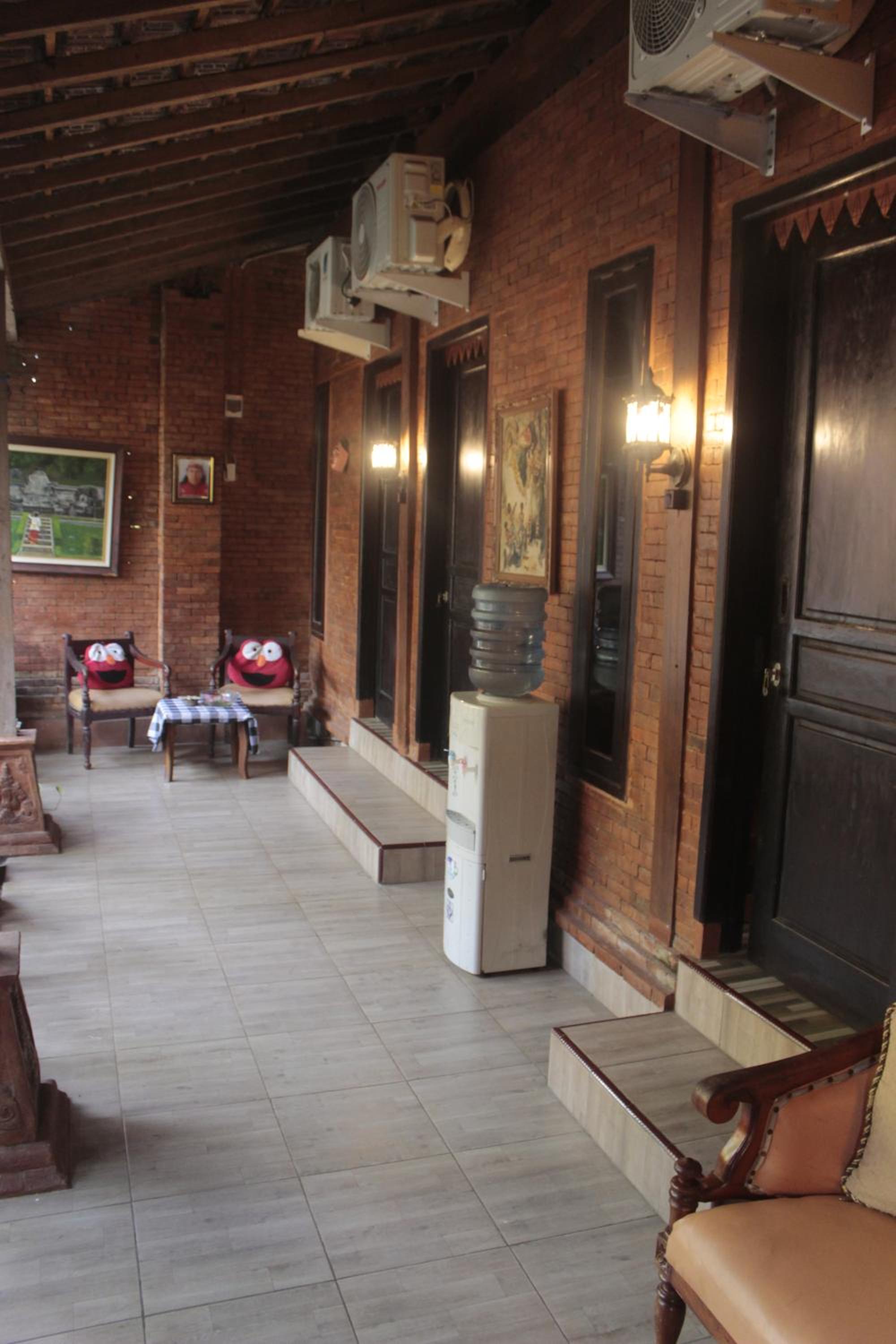Double Room - Photo 8