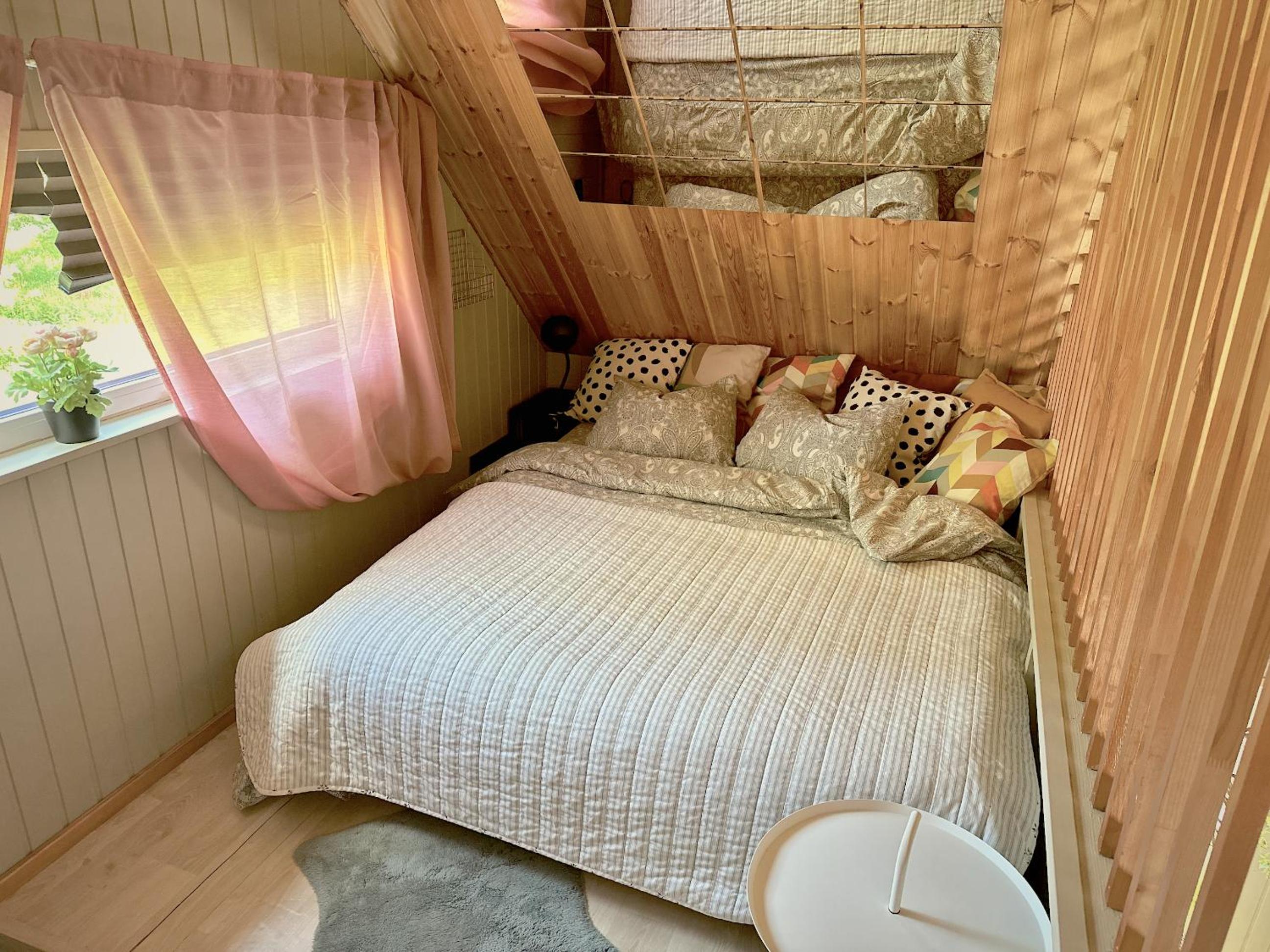 One-Bedroom House - Photo 7