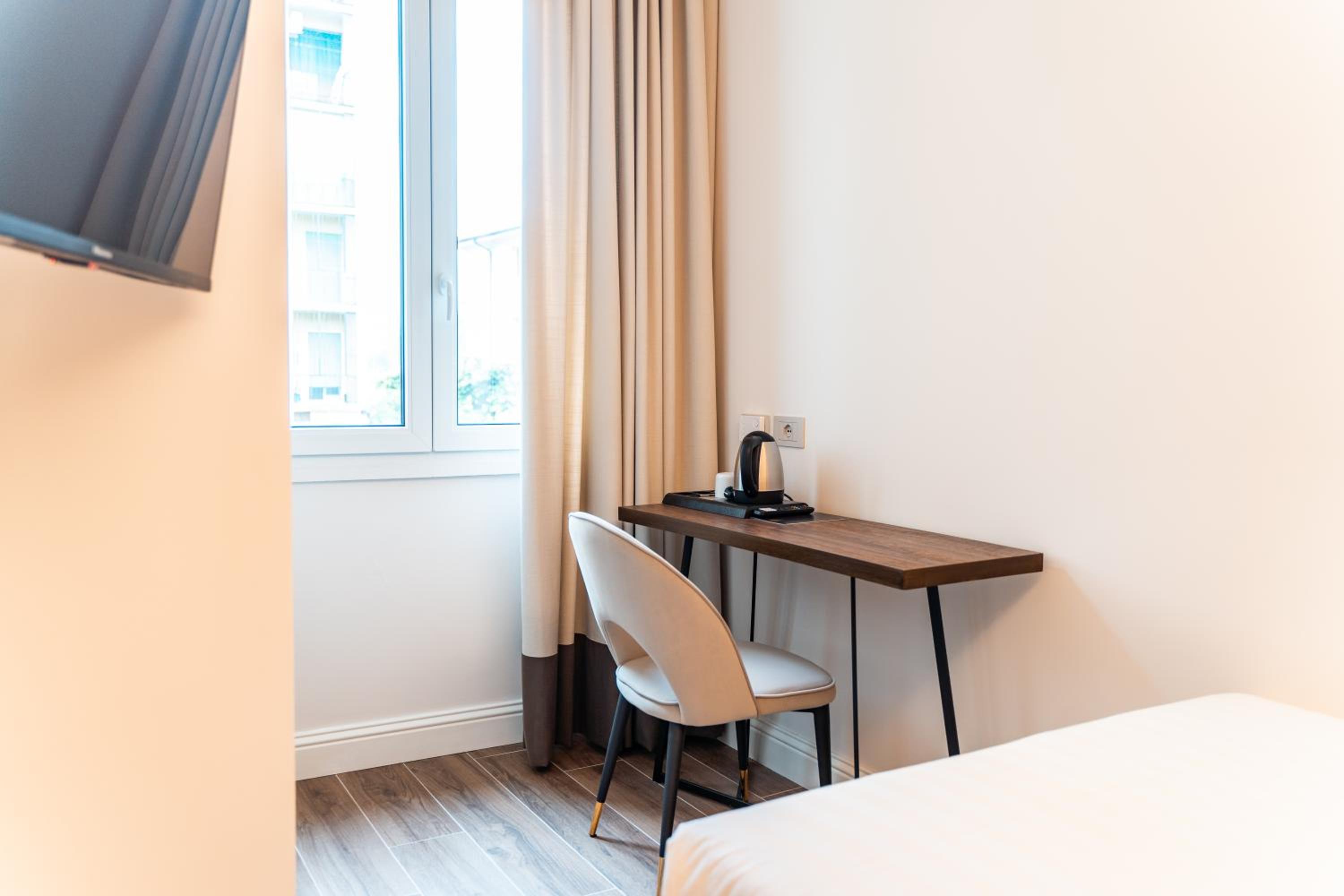 Standard Single Room photo 2