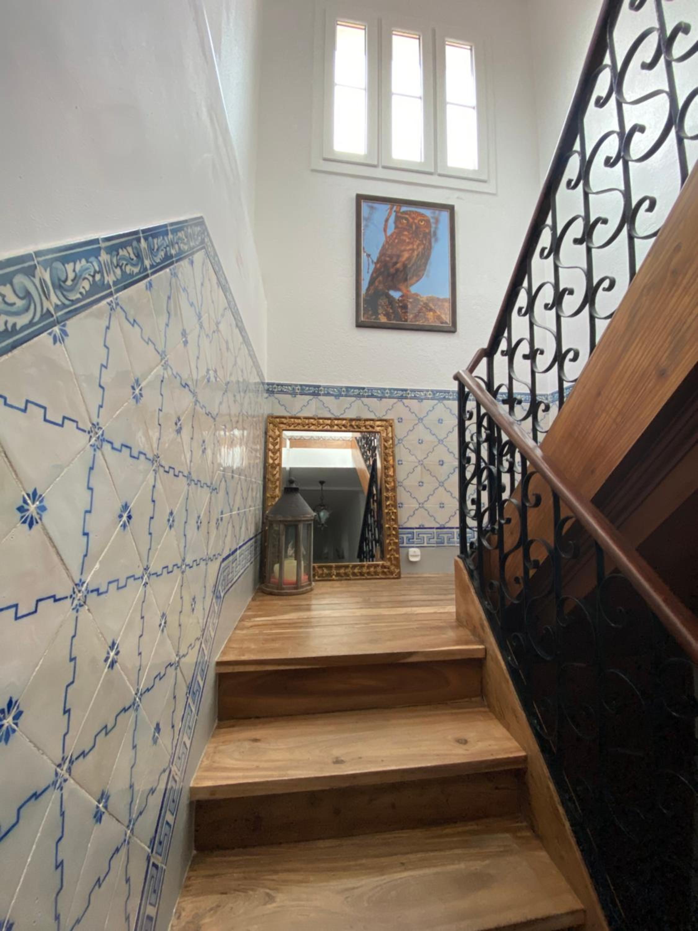 Three-Bedroom Suite - Photo 2