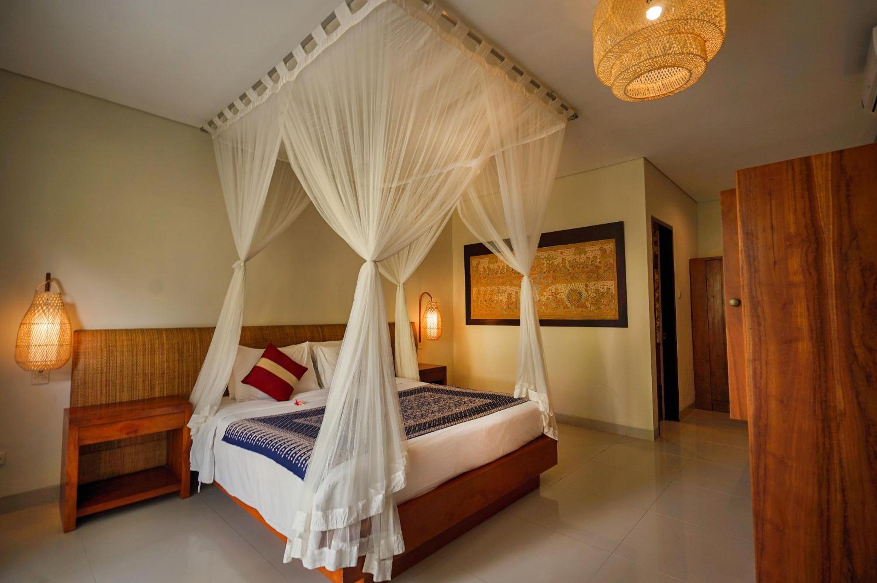Deluxe Double or Twin Room - Photo 13