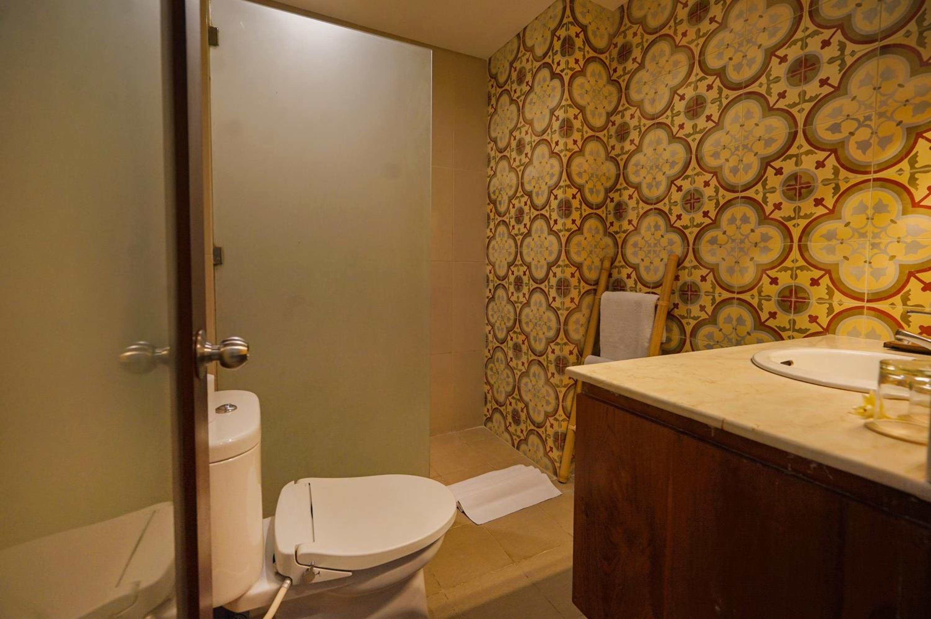 Deluxe Double or Twin Room - Photo 5