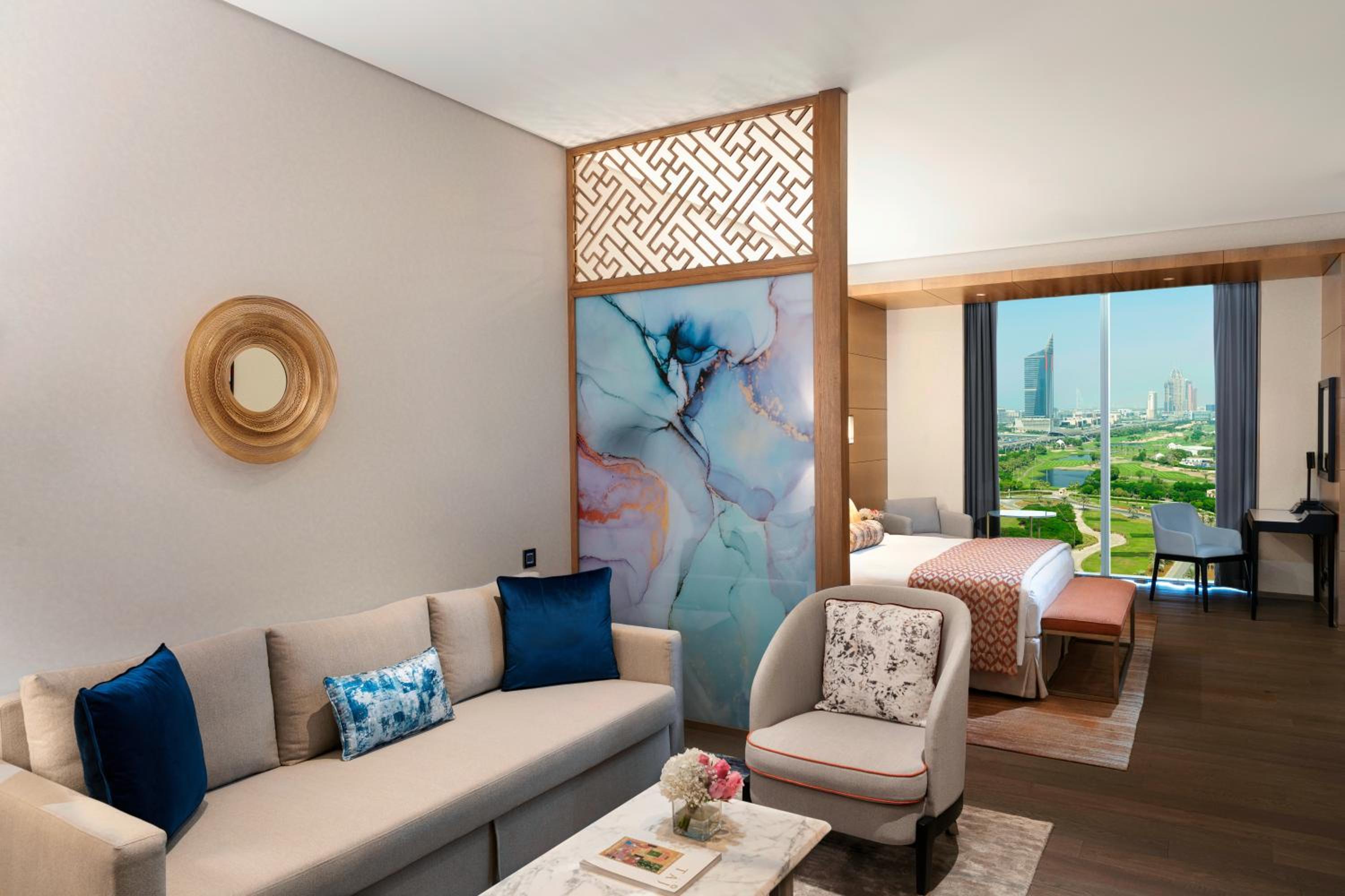 Suite Staycation - with 20% off Spa, F&B, Early Check-in (10 am) Late Check-out (3 pm) photo 3
