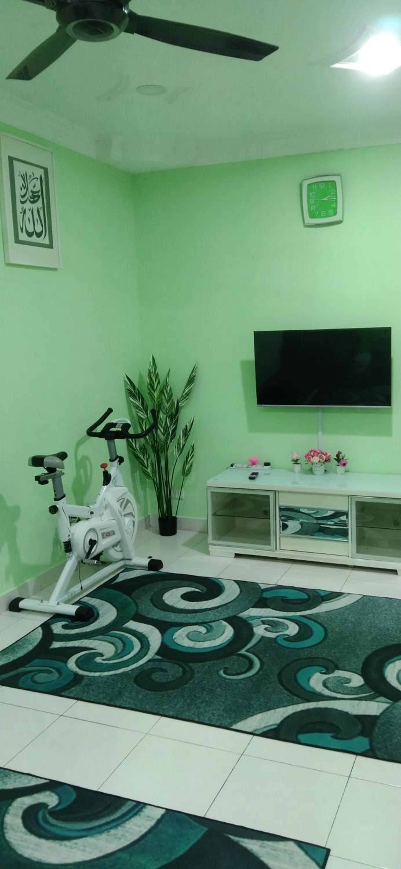 Three-Bedroom House photo 1