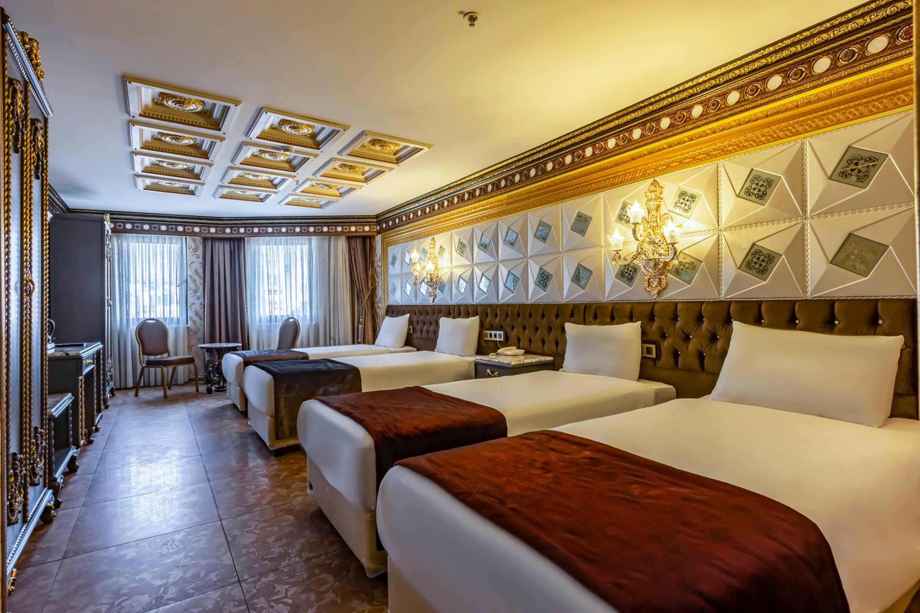Deluxe Quadruple Room photo 3