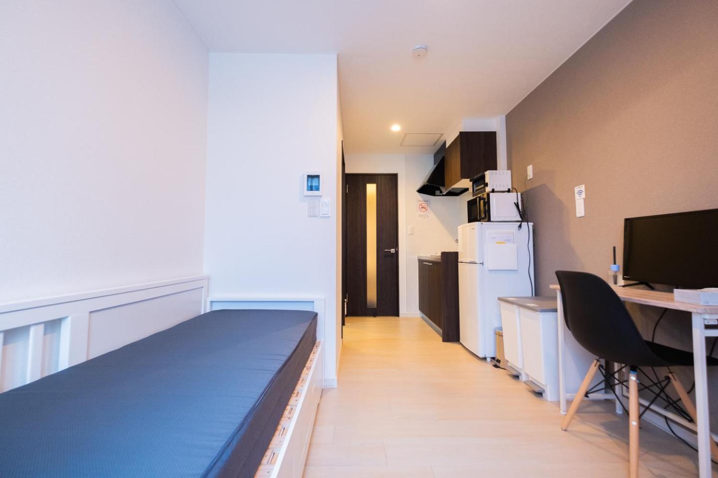 Apartment with Sauna - Photo 25