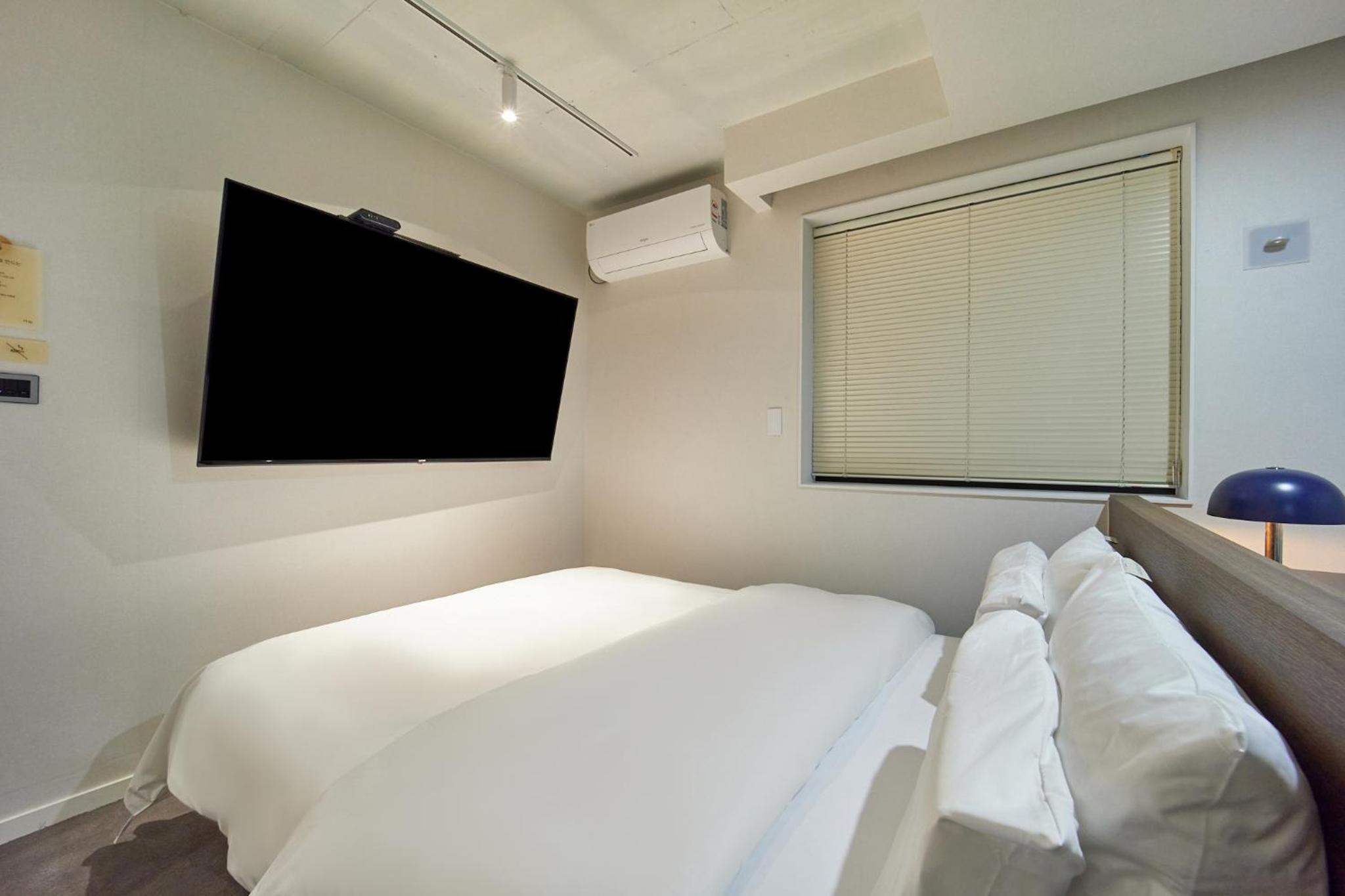 Business - Photo 7