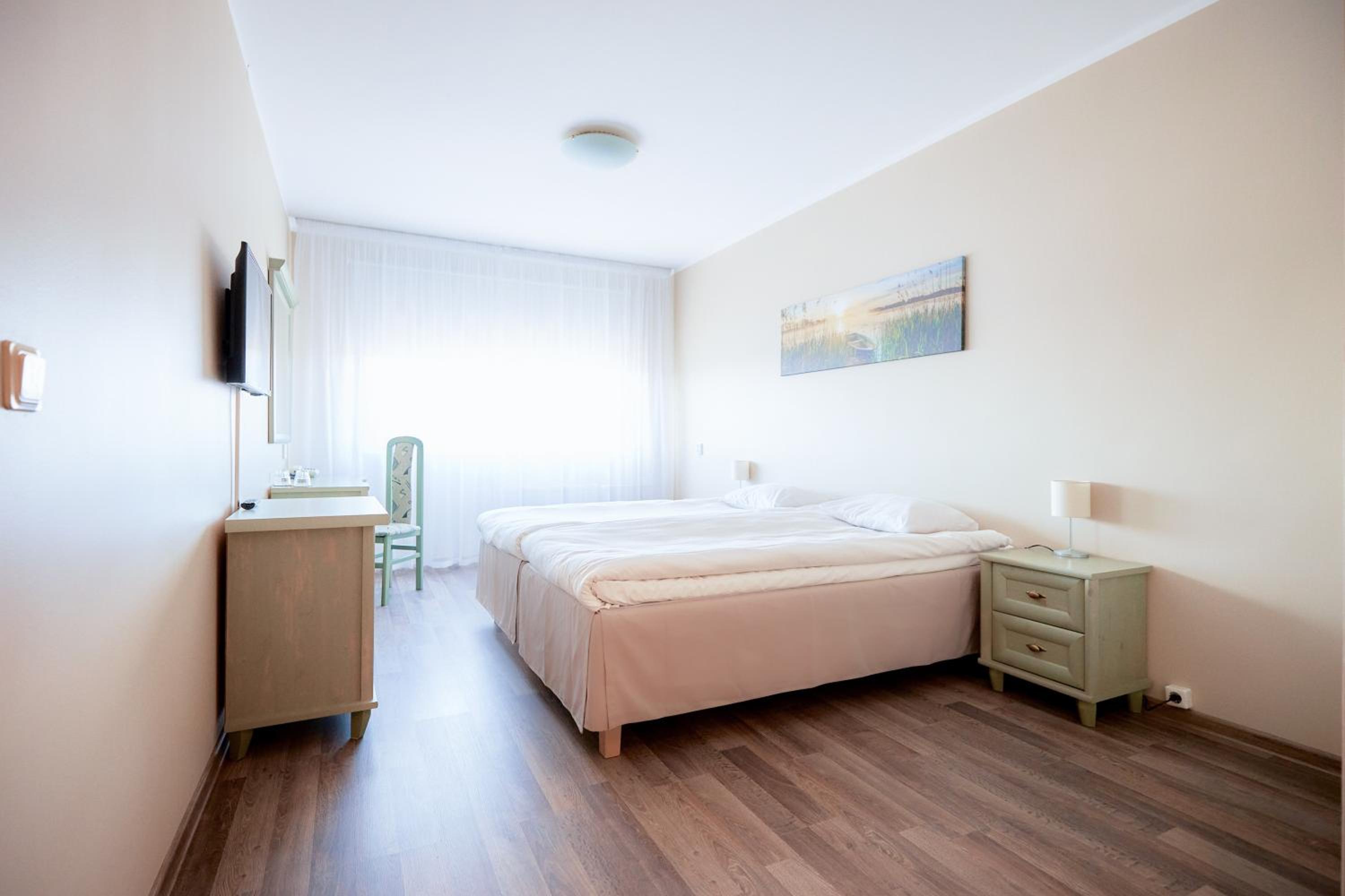 Standard Double or Twin Room - Photo 1