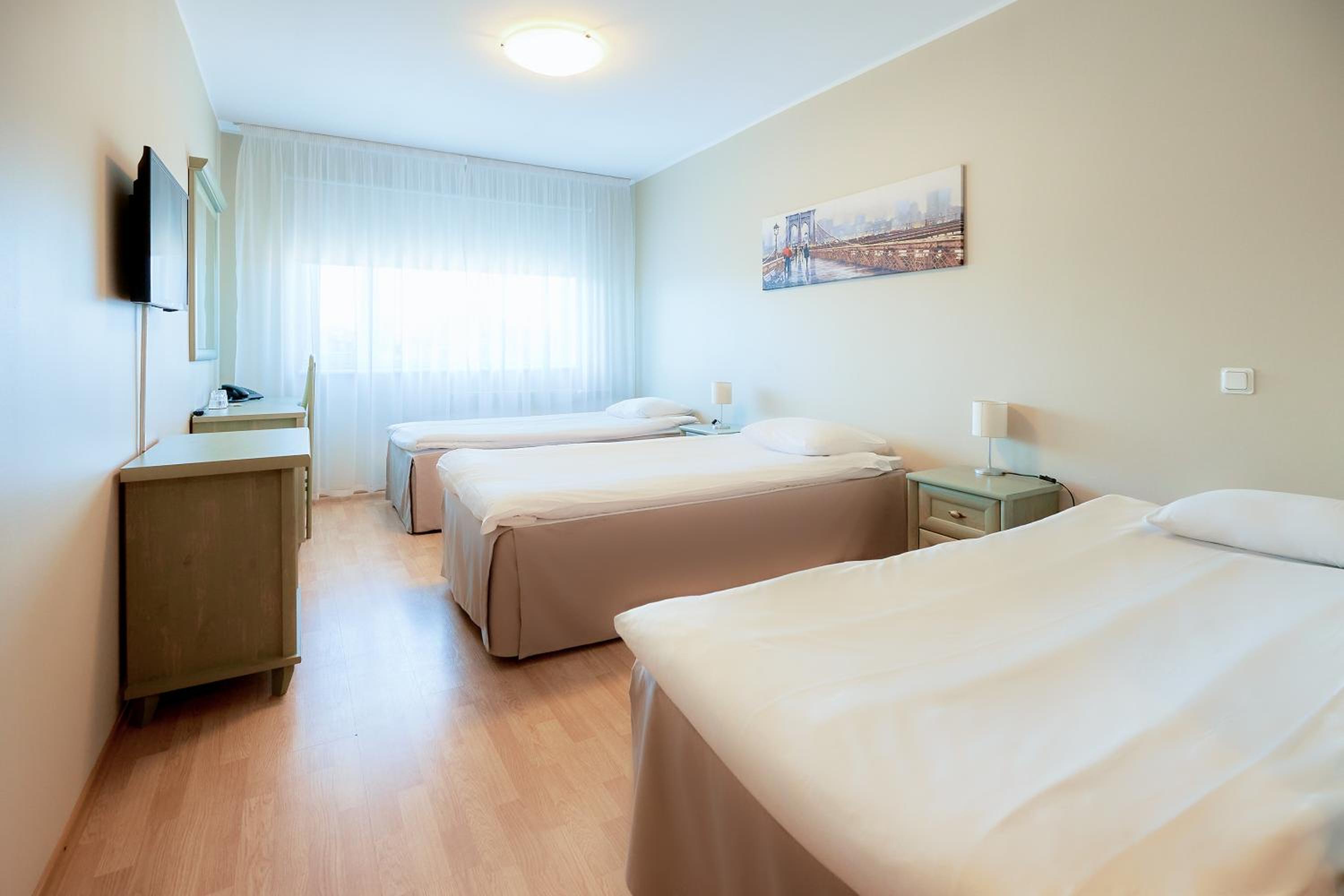 Standard Triple Room - Photo 1