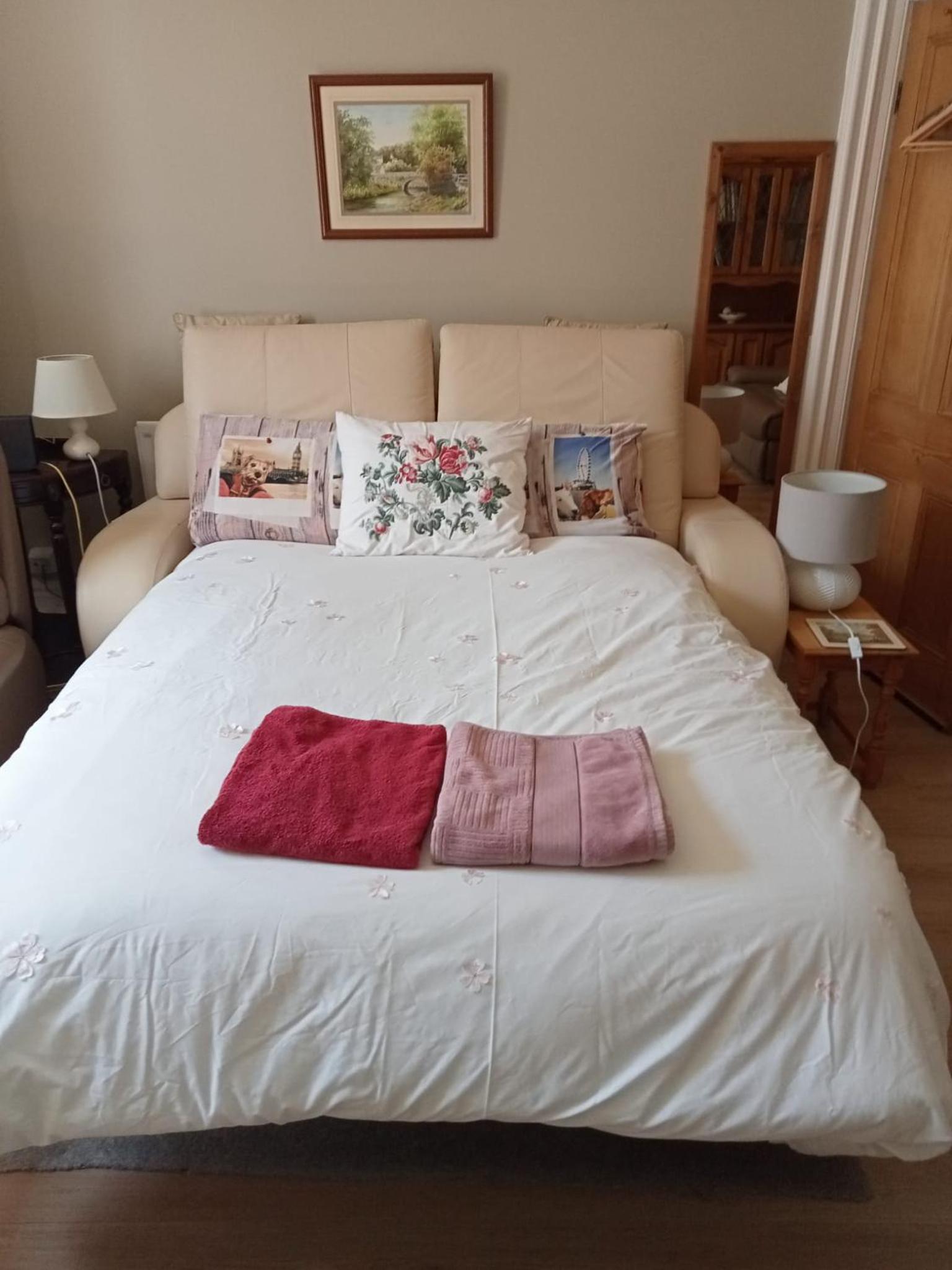 Budget Double Room photo 2