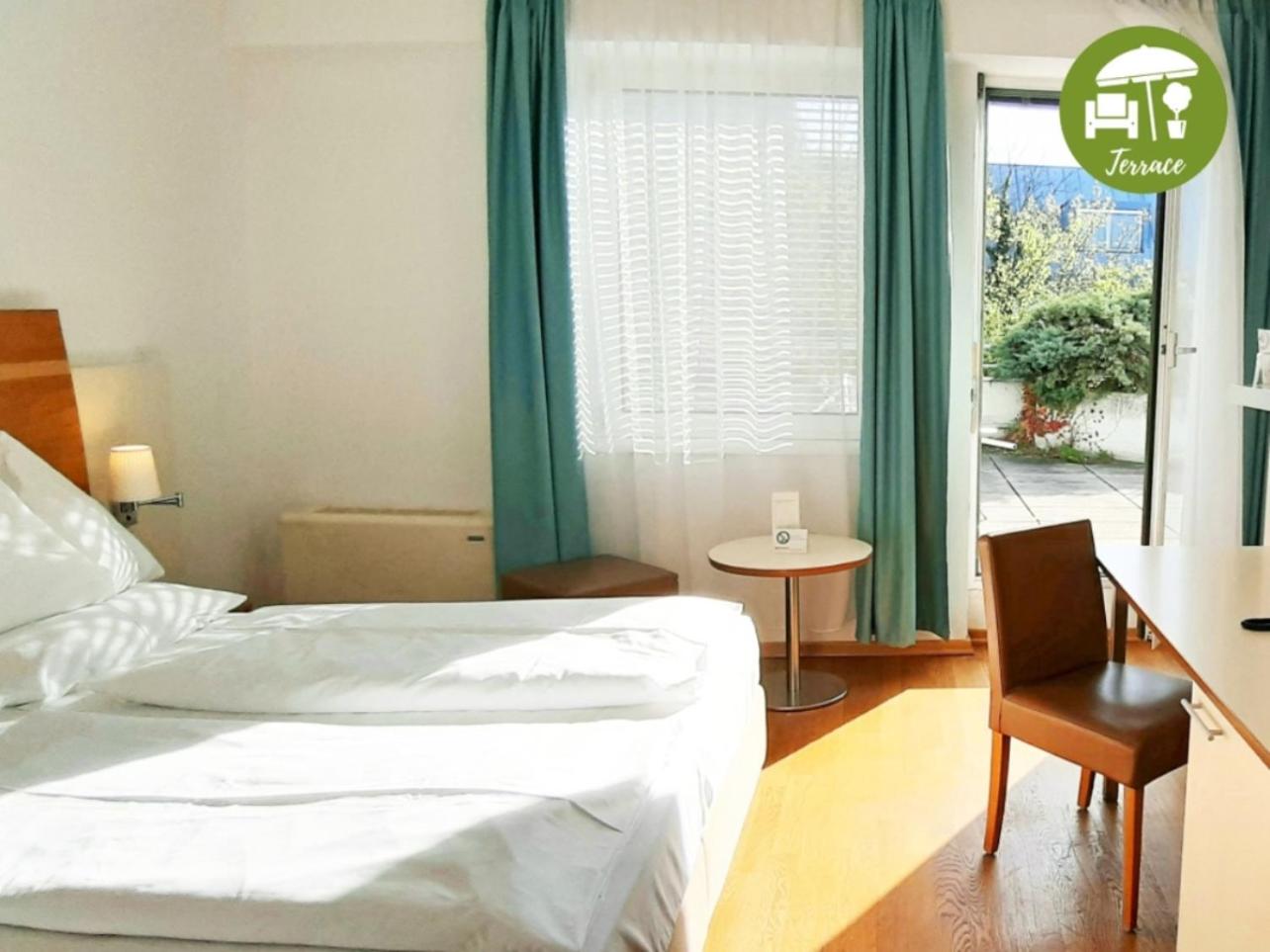Double Room with Terrace photo 2
