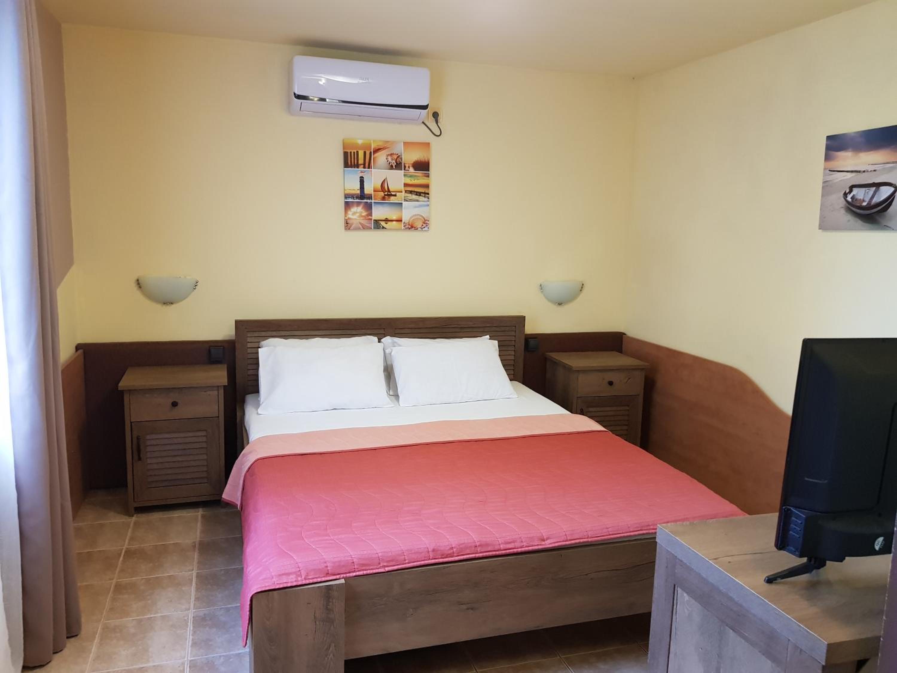 Double Room photo 2