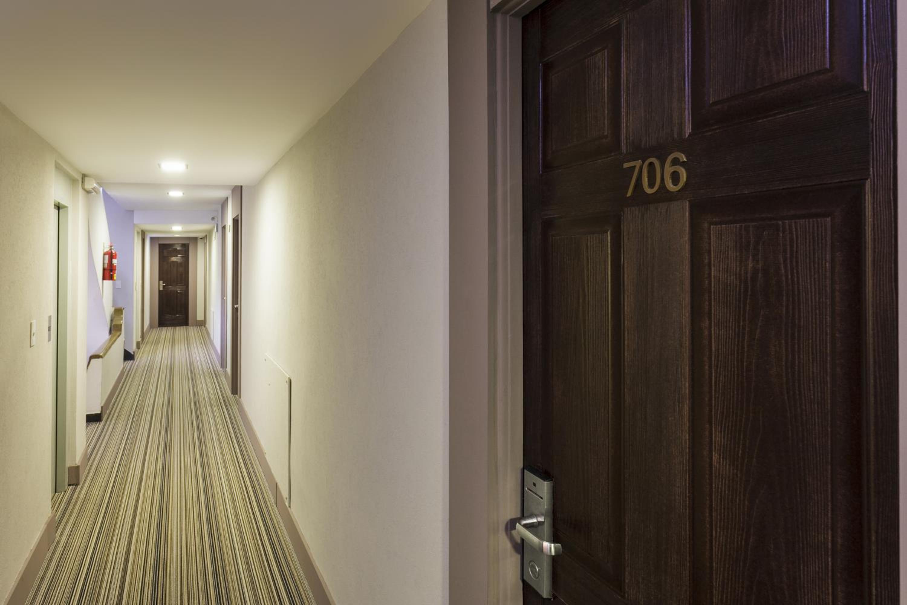 Quadruple Room photo 2