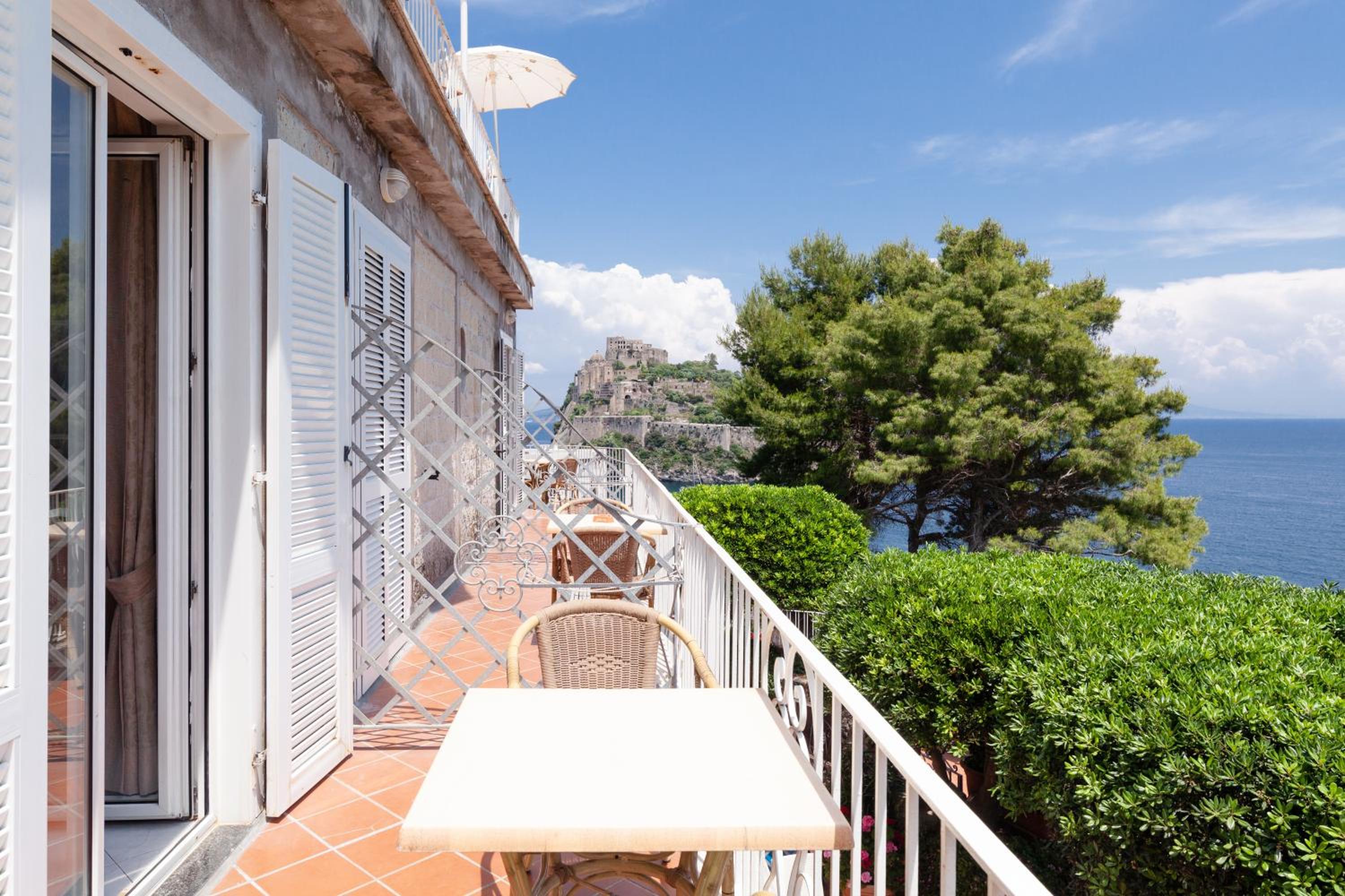 Double Or Twin Room With Sea View - Photo 6