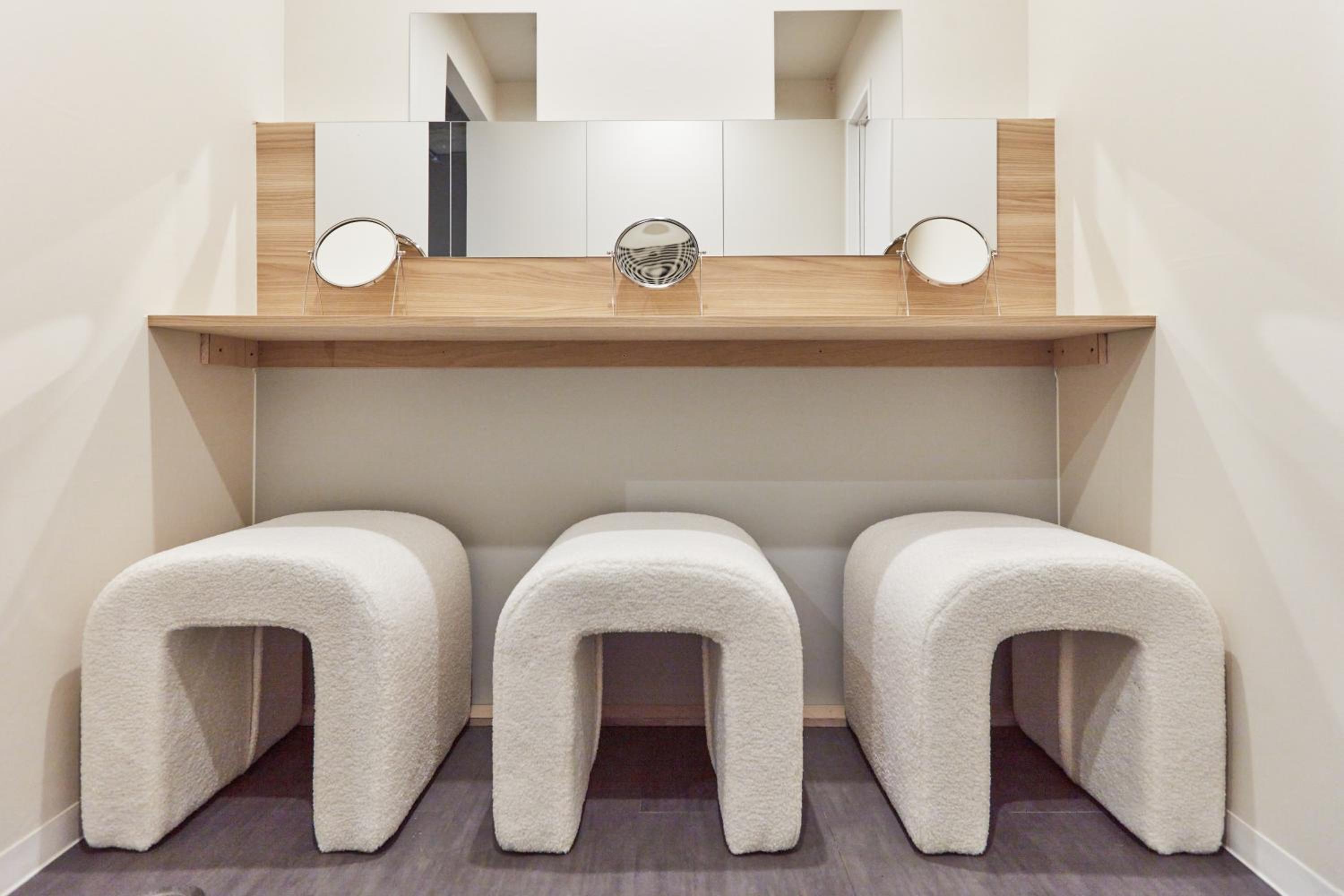 Bunk Bed in Female Dormitory Room   photo 2