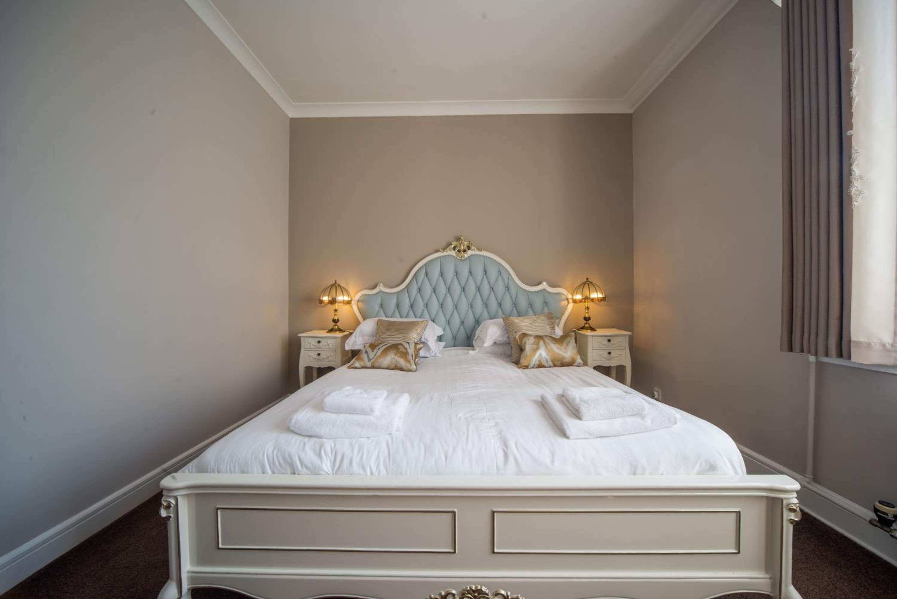 Deluxe Double Room - Photo 2