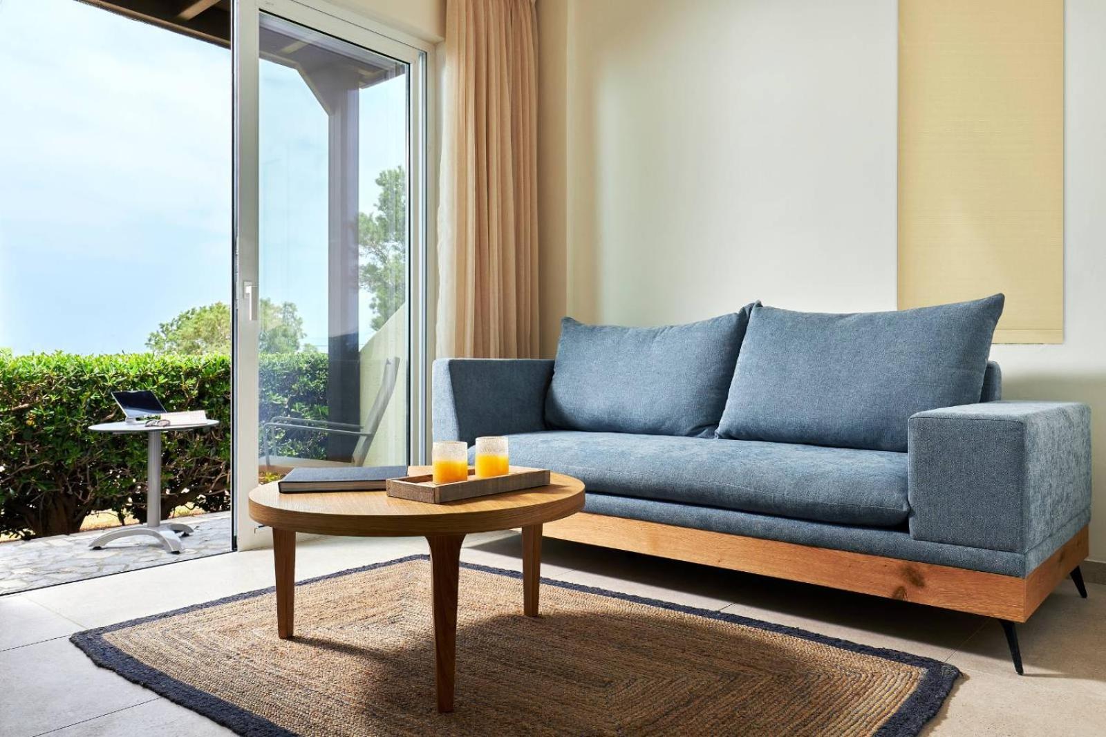 Junior Suite with Sea View photo 3