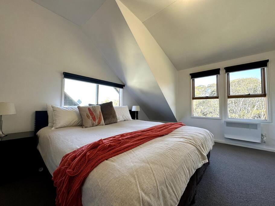 Three-Bedroom Chalet photo 3