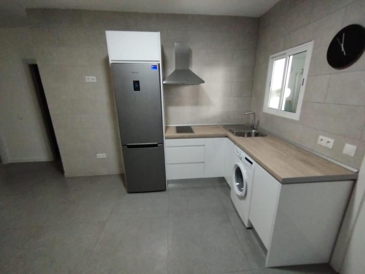 Three-Bedroom Apartment - Photo 5