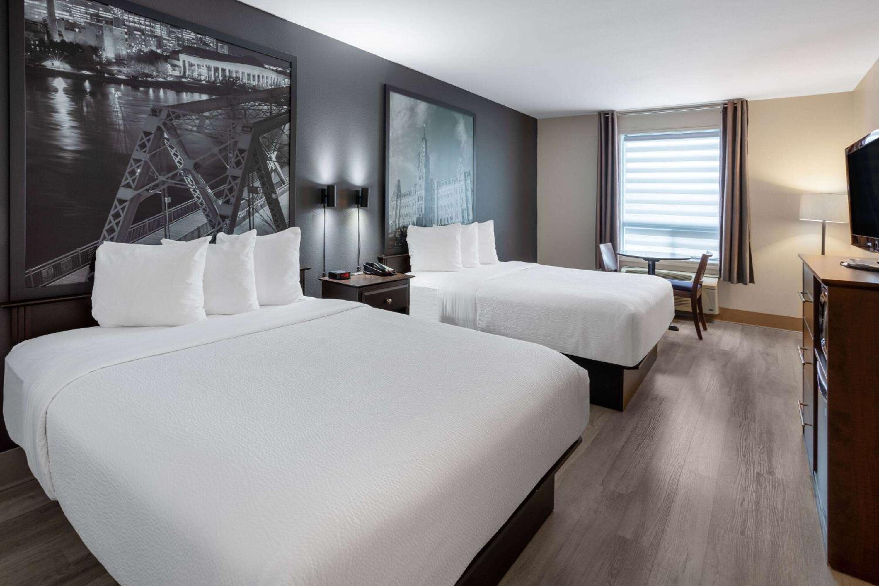 Two Queen Beds Room - Non-Smoking - Photo 1